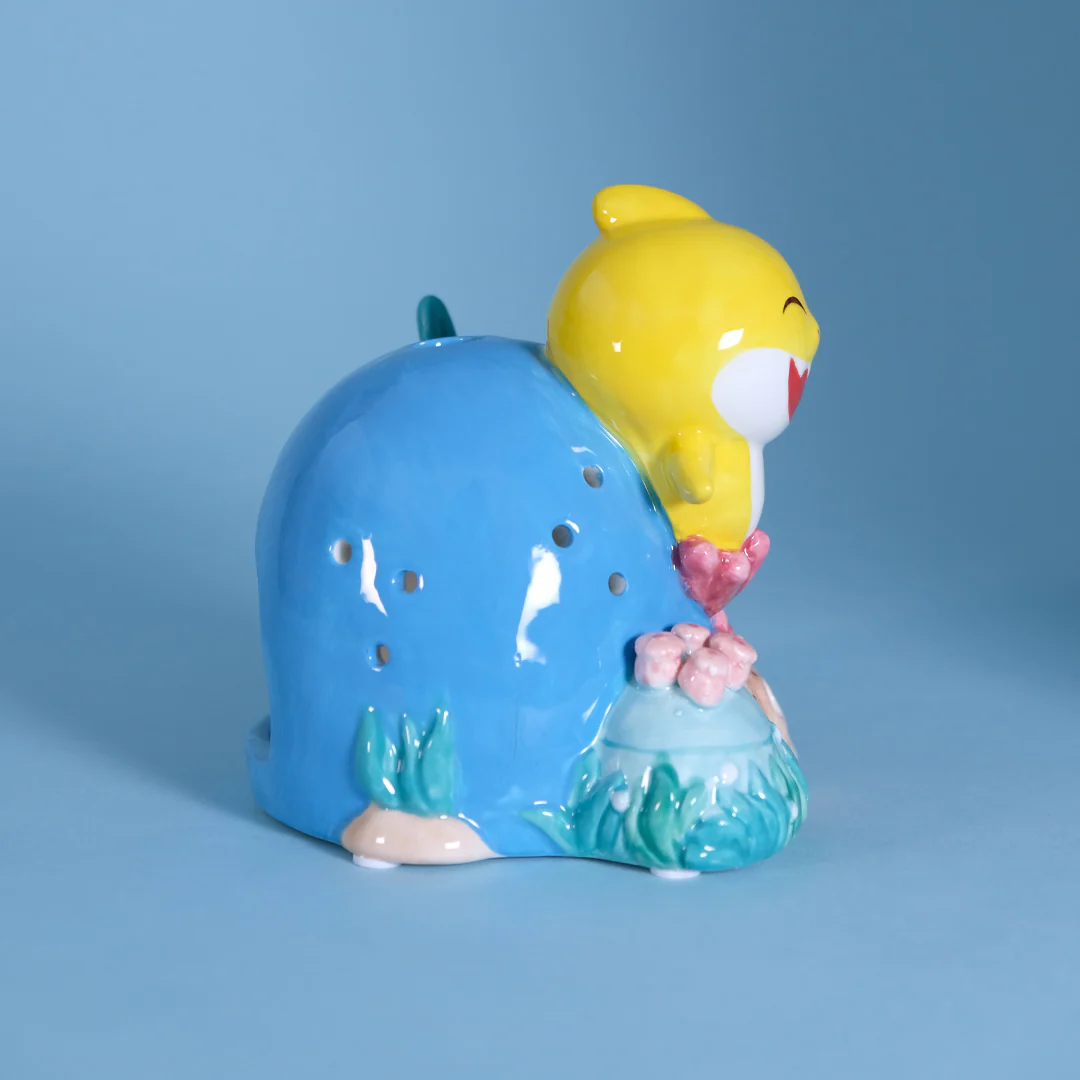 Baby Shark Coral Candle House - Image 6