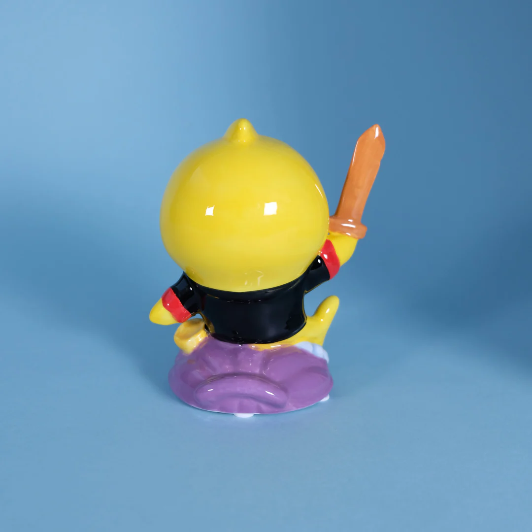 Baby Shark Pirate Family Figurine - Image 4