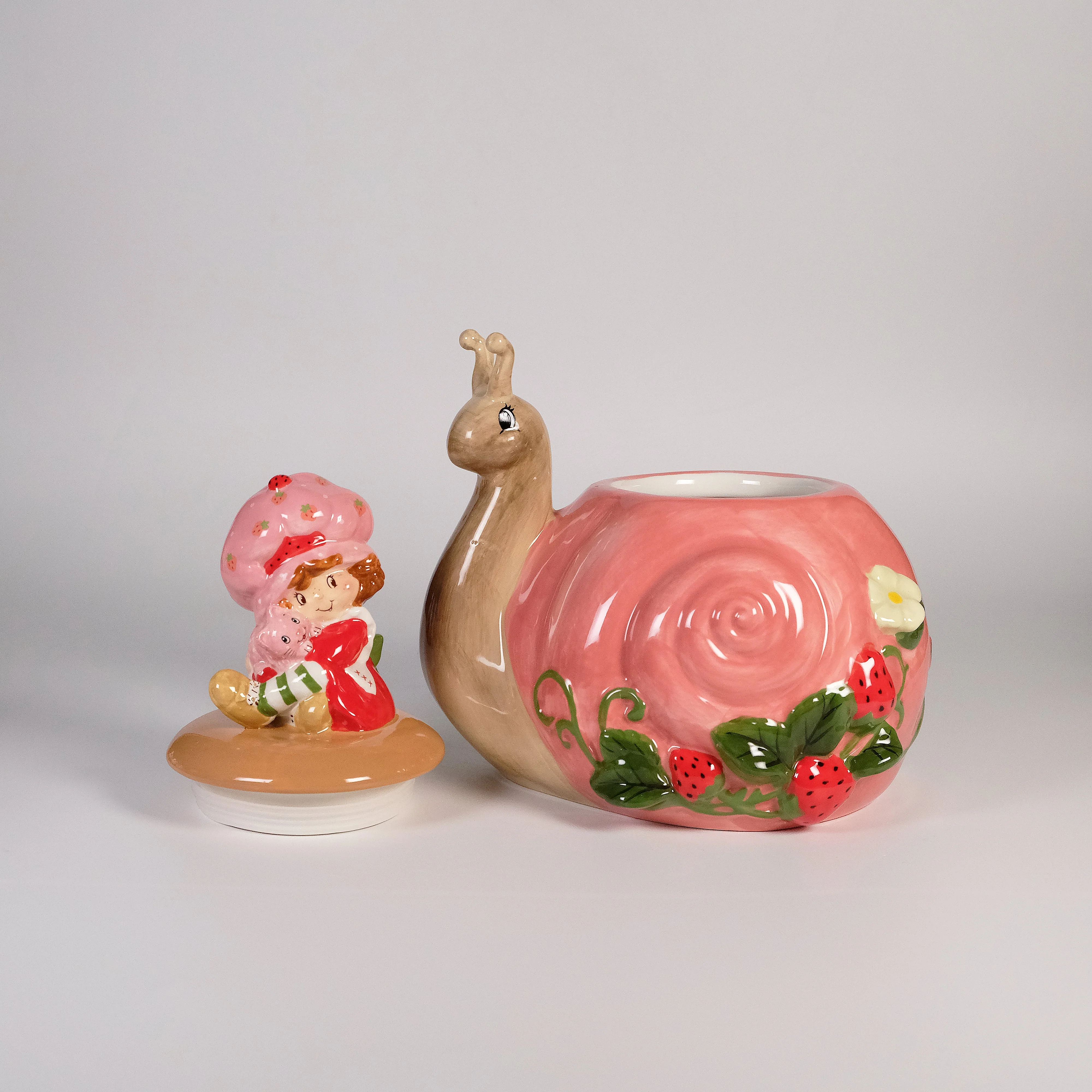 Berry Snail Sip n' Steep Cookie Jar - Image 4