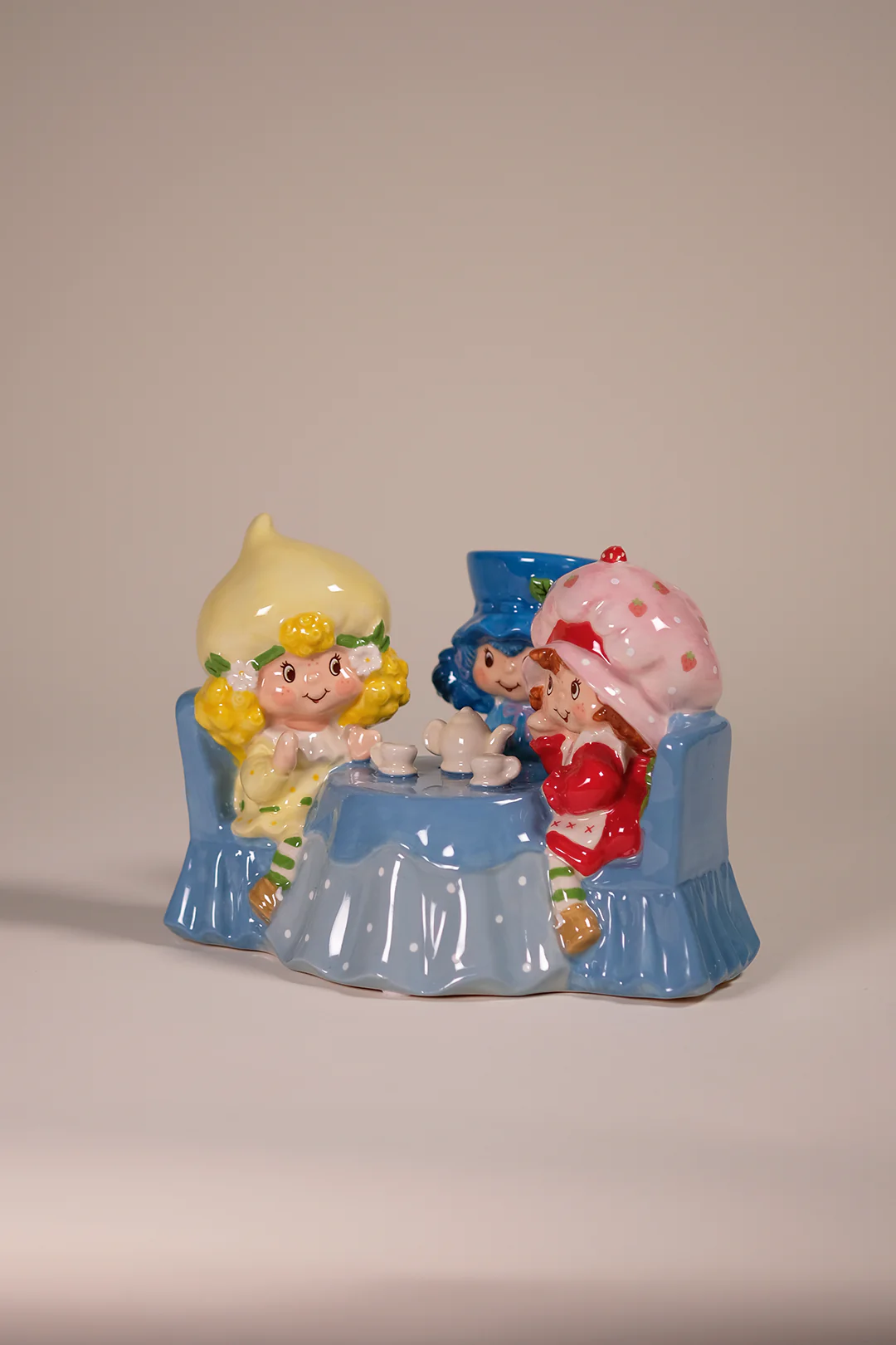 Berry Sweet Tea Party Figurine - Image 2