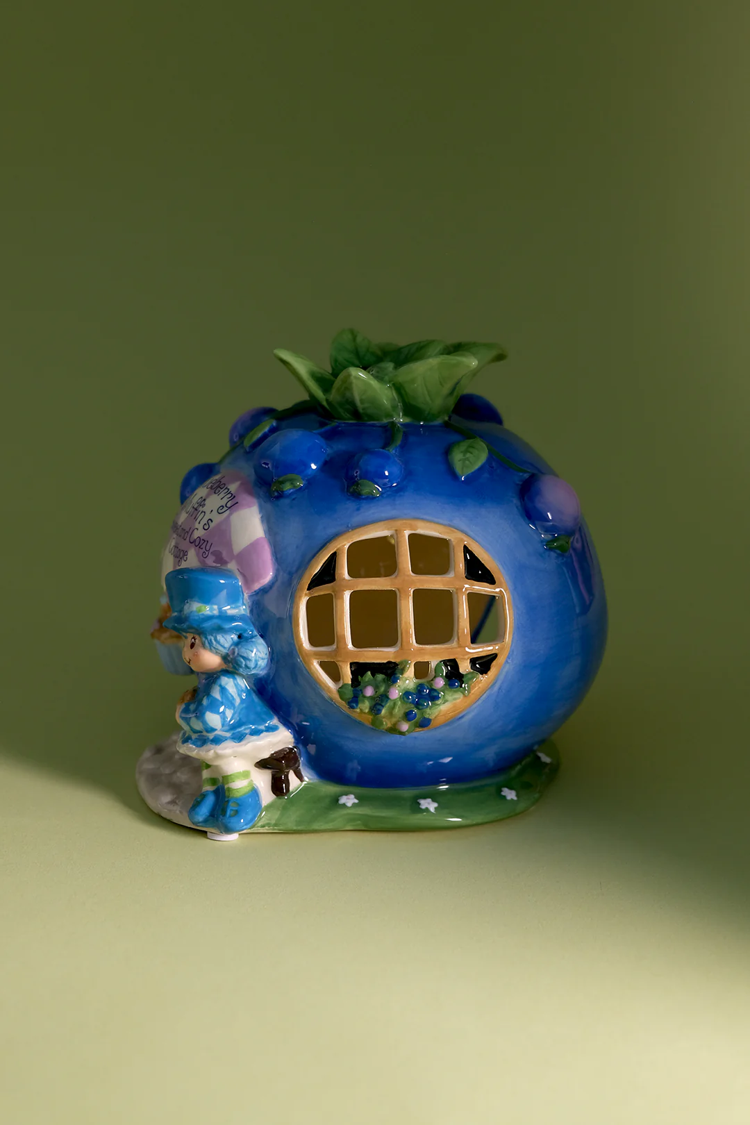 Blueberry Muffin's Sweet and Cozy Cottage Candle House - Image 2