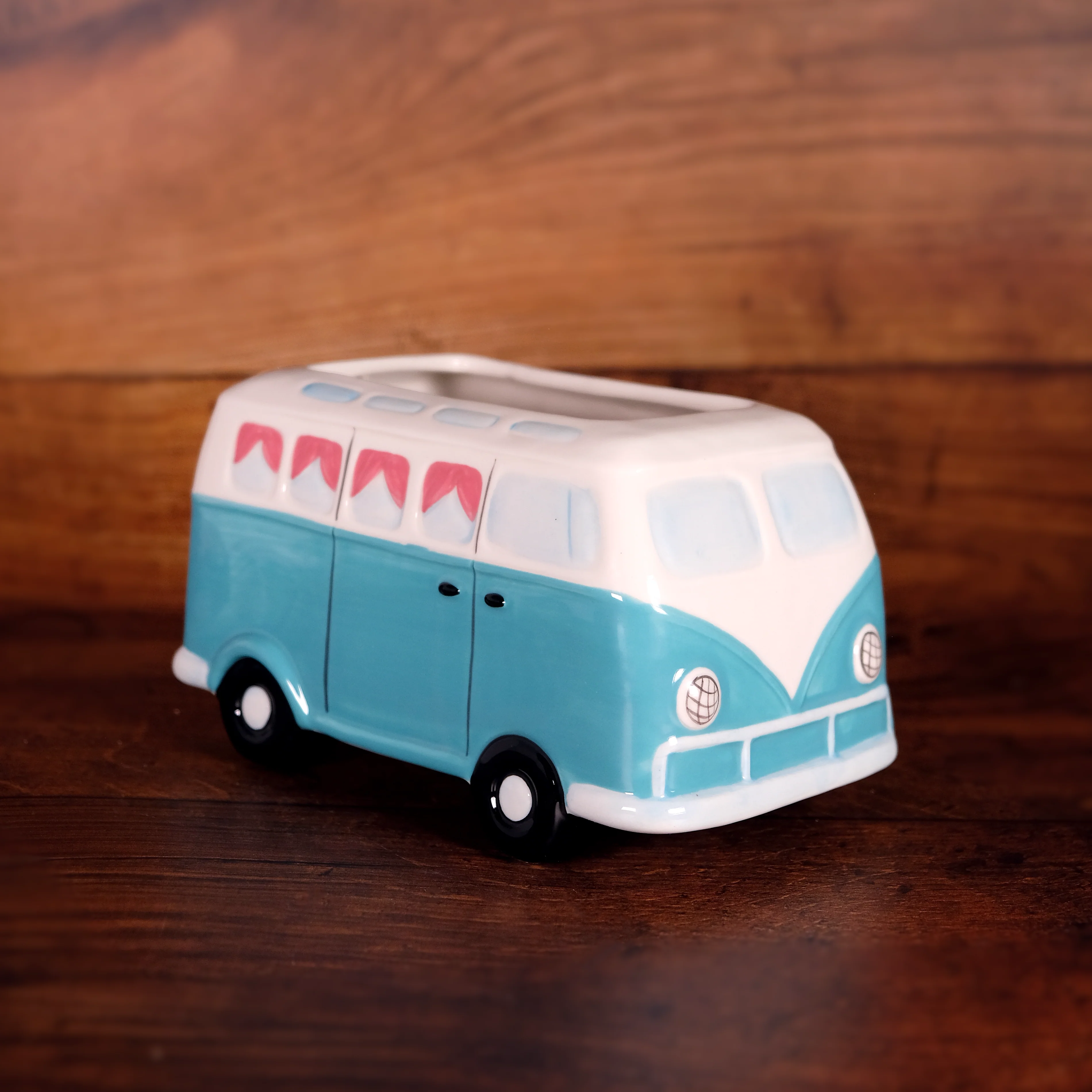 Bus Planter - Image 2