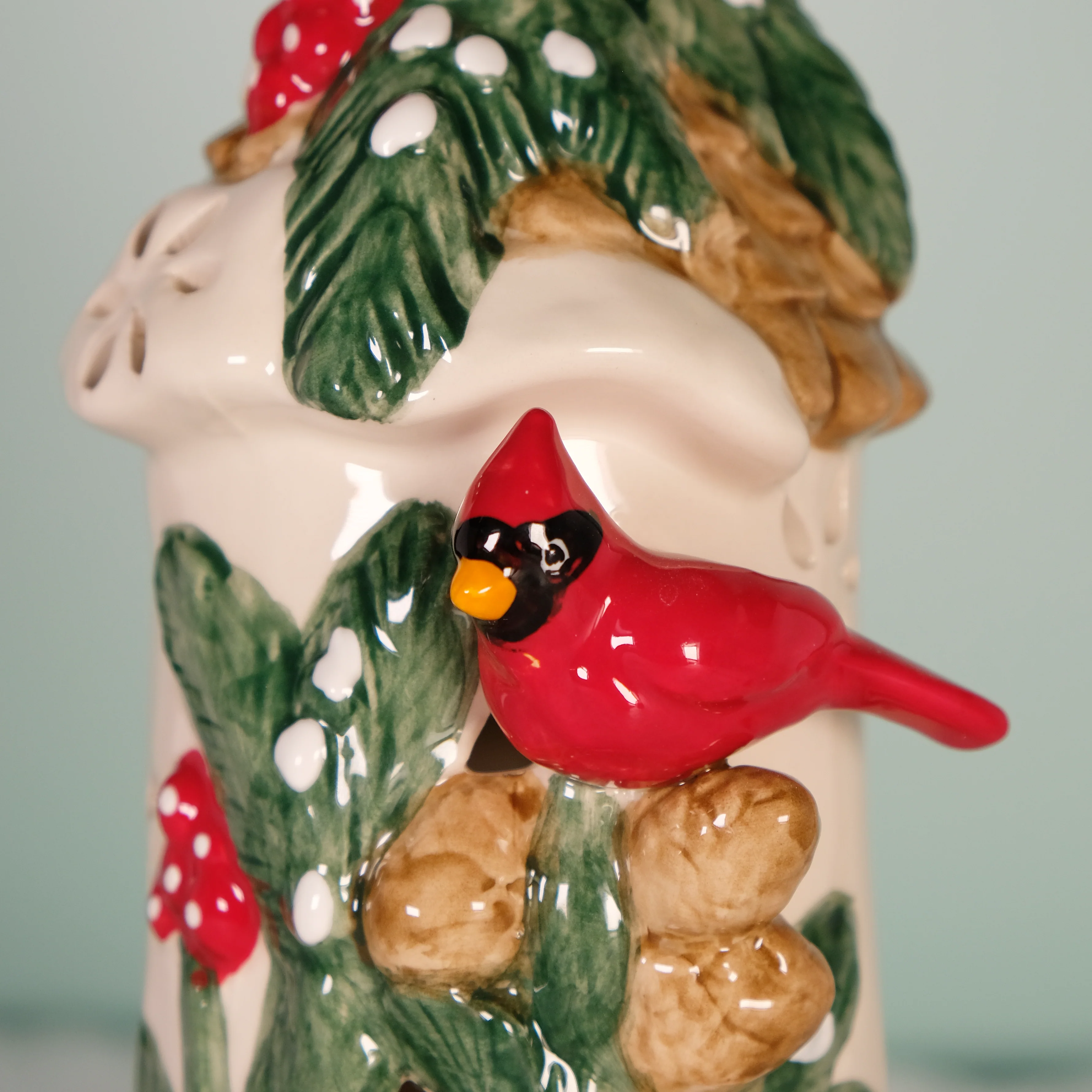 Cardinal Bird Candle House - Image 4