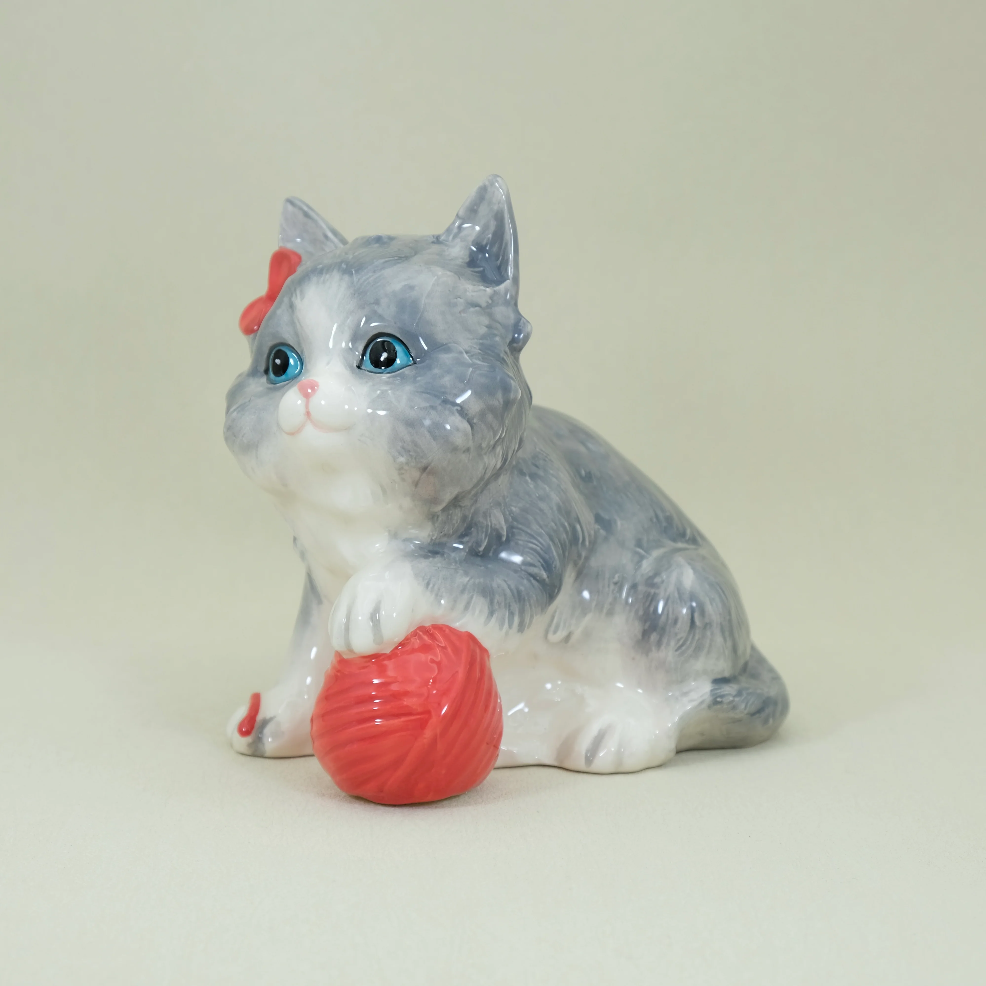 CAT FIGURINE - Image 4
