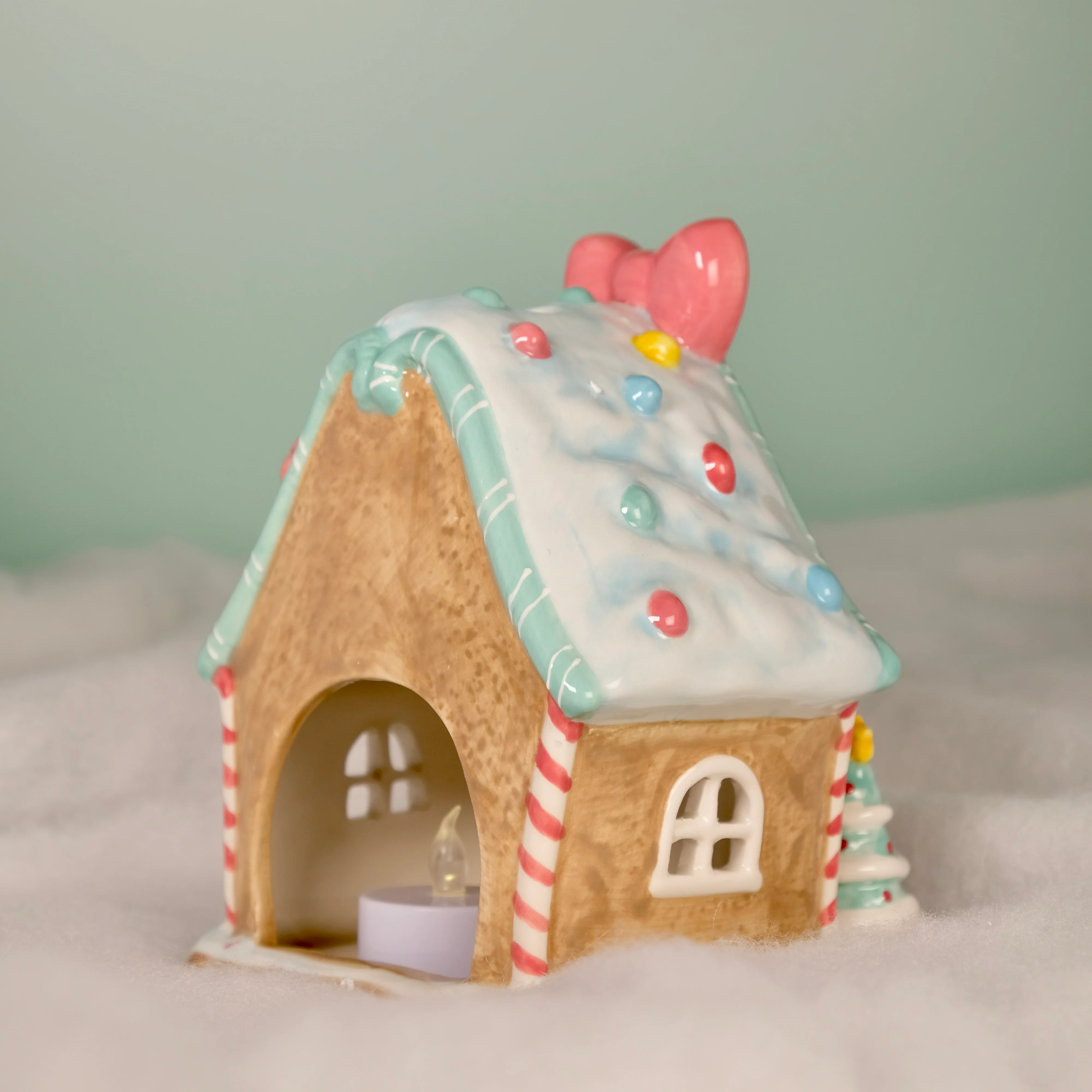 CHRISTMAS HELLO KITTY & FRIENDS CANDLE HOUSE - Image 5
