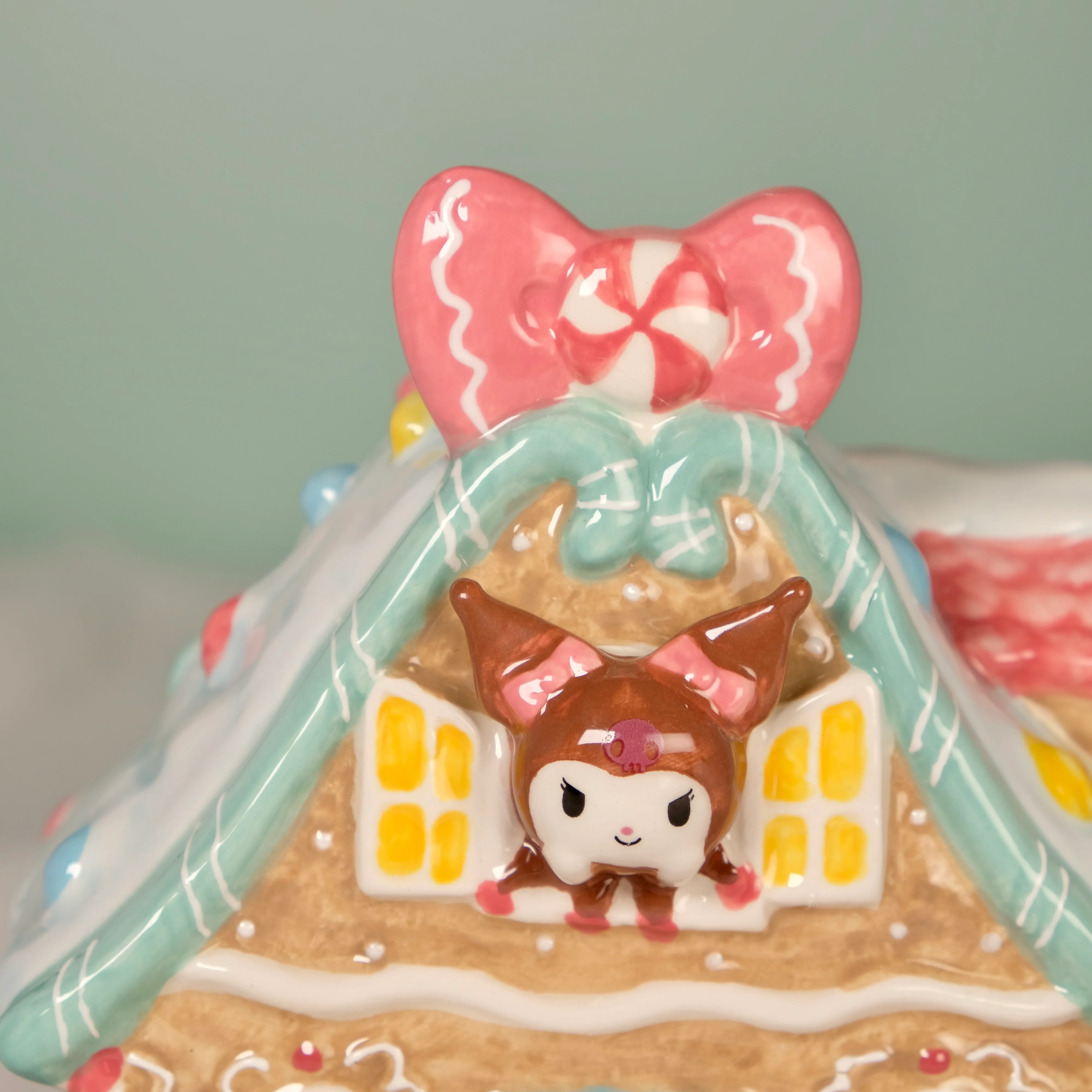 CHRISTMAS HELLO KITTY & FRIENDS CANDLE HOUSE - Image 6