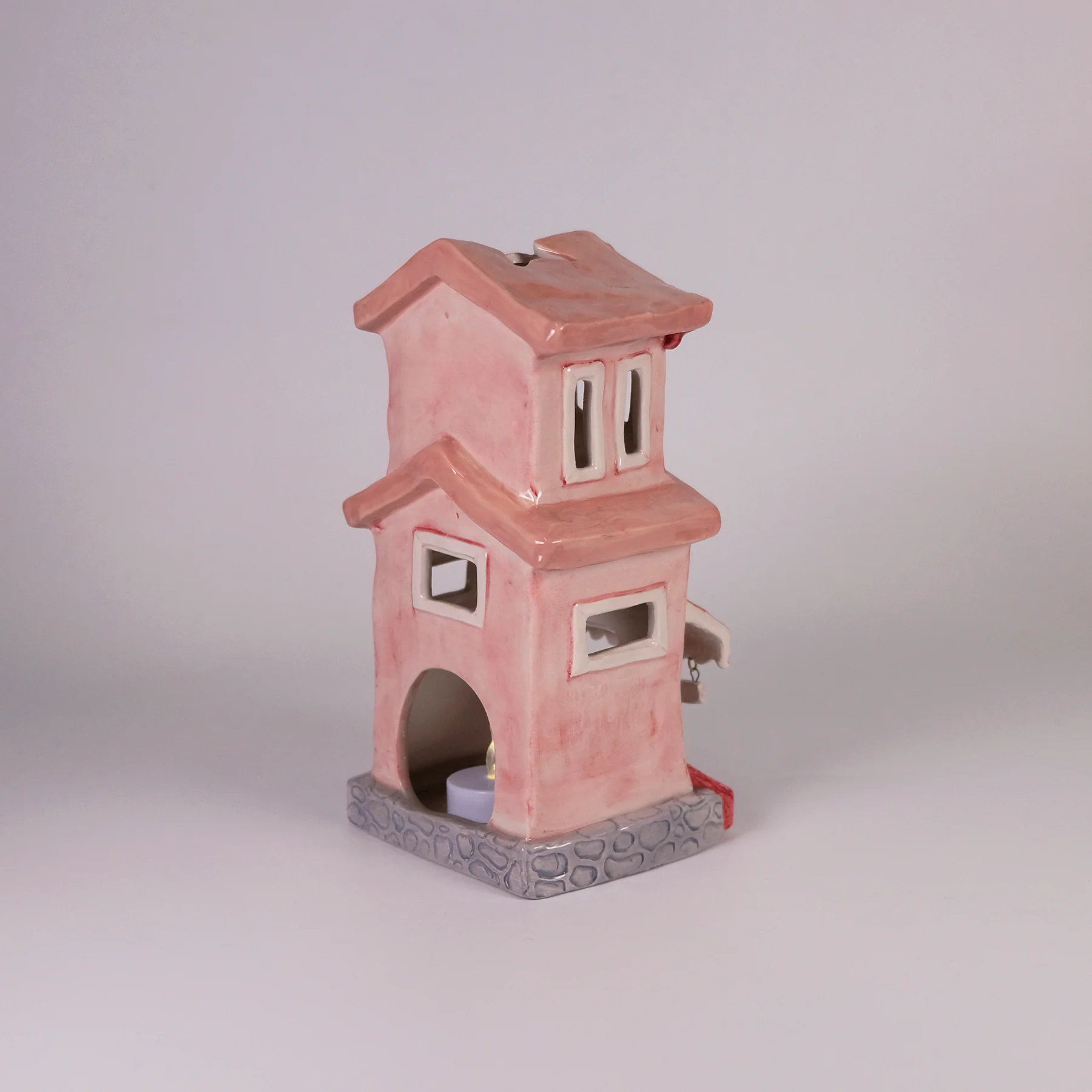 Clayworks Coral Cove Fish Chips Candle House - Image 3