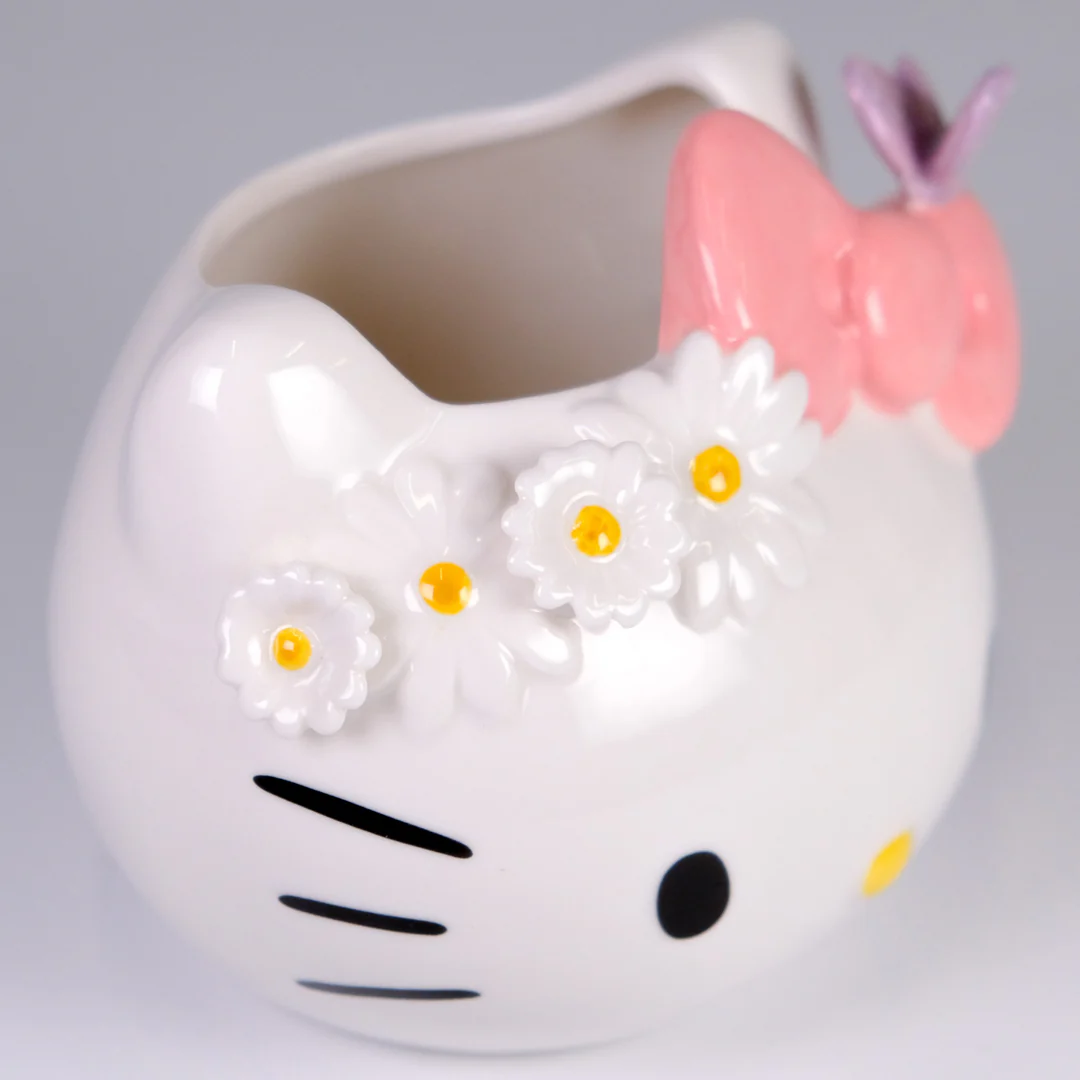 Hello Kitty Butterfly Figural Planter - Image 5
