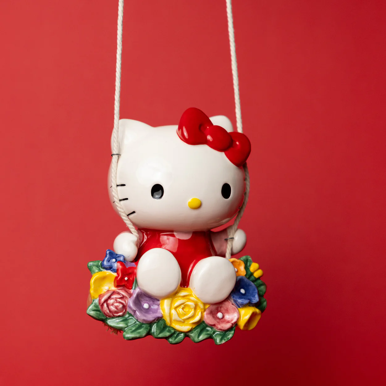Hello Kitty Garden Swinger - Image 2