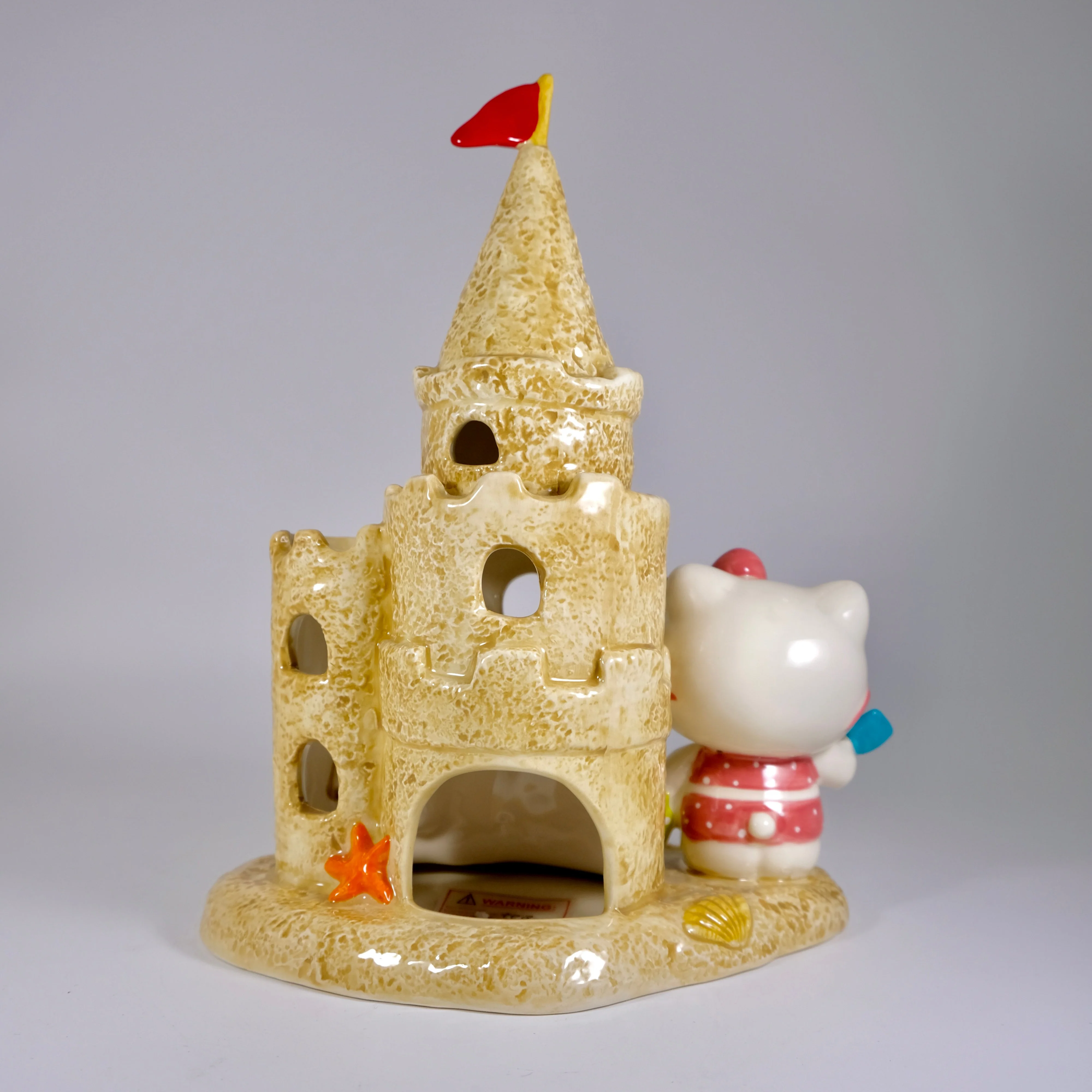 Hello Kitty Sand Castle Candle House - Image 5