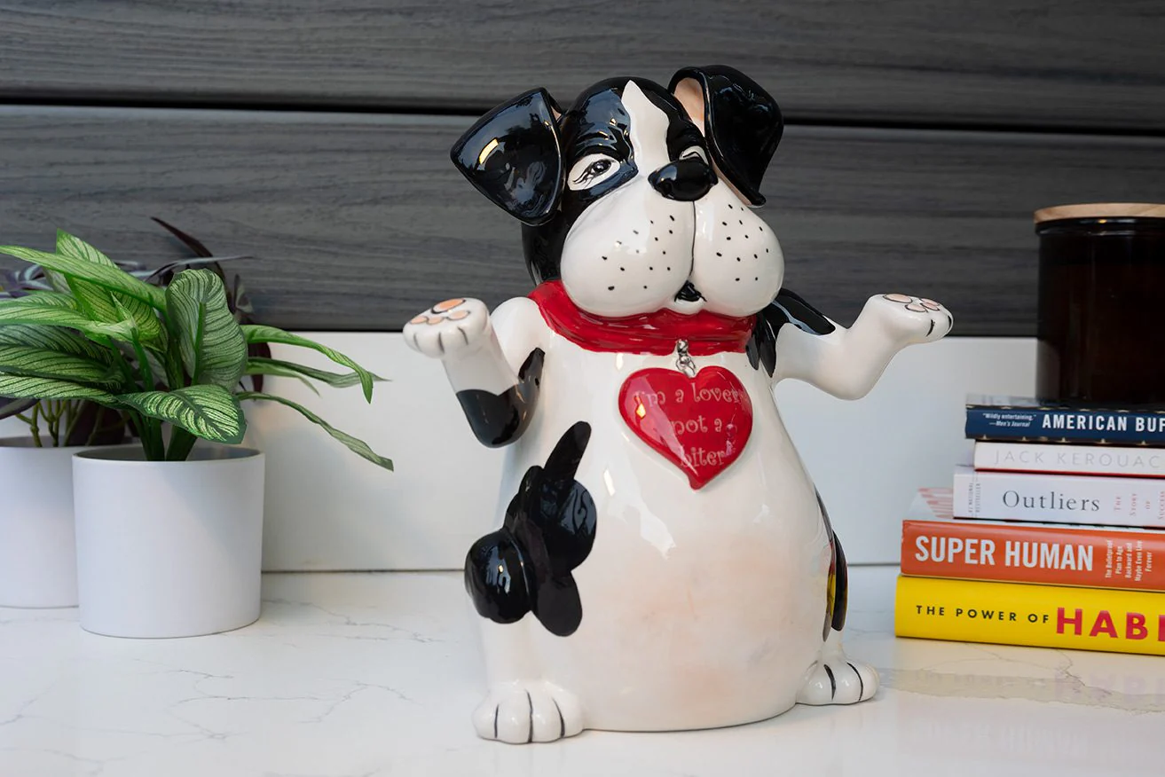 Clayworks - I am Lover Not A Biter Figurine
