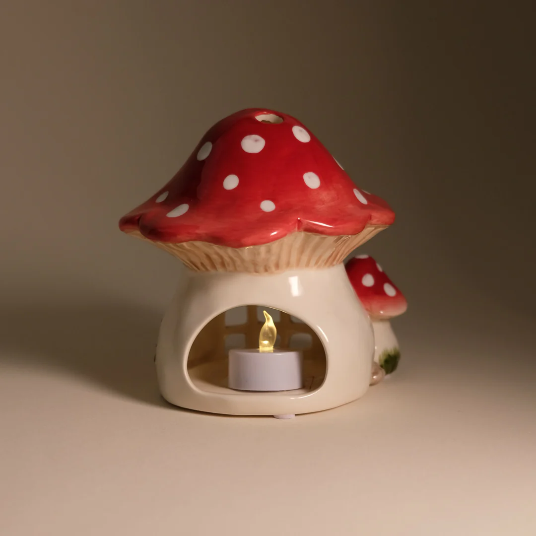 Clayworks Nesting Mushroom Candle House - Image 3