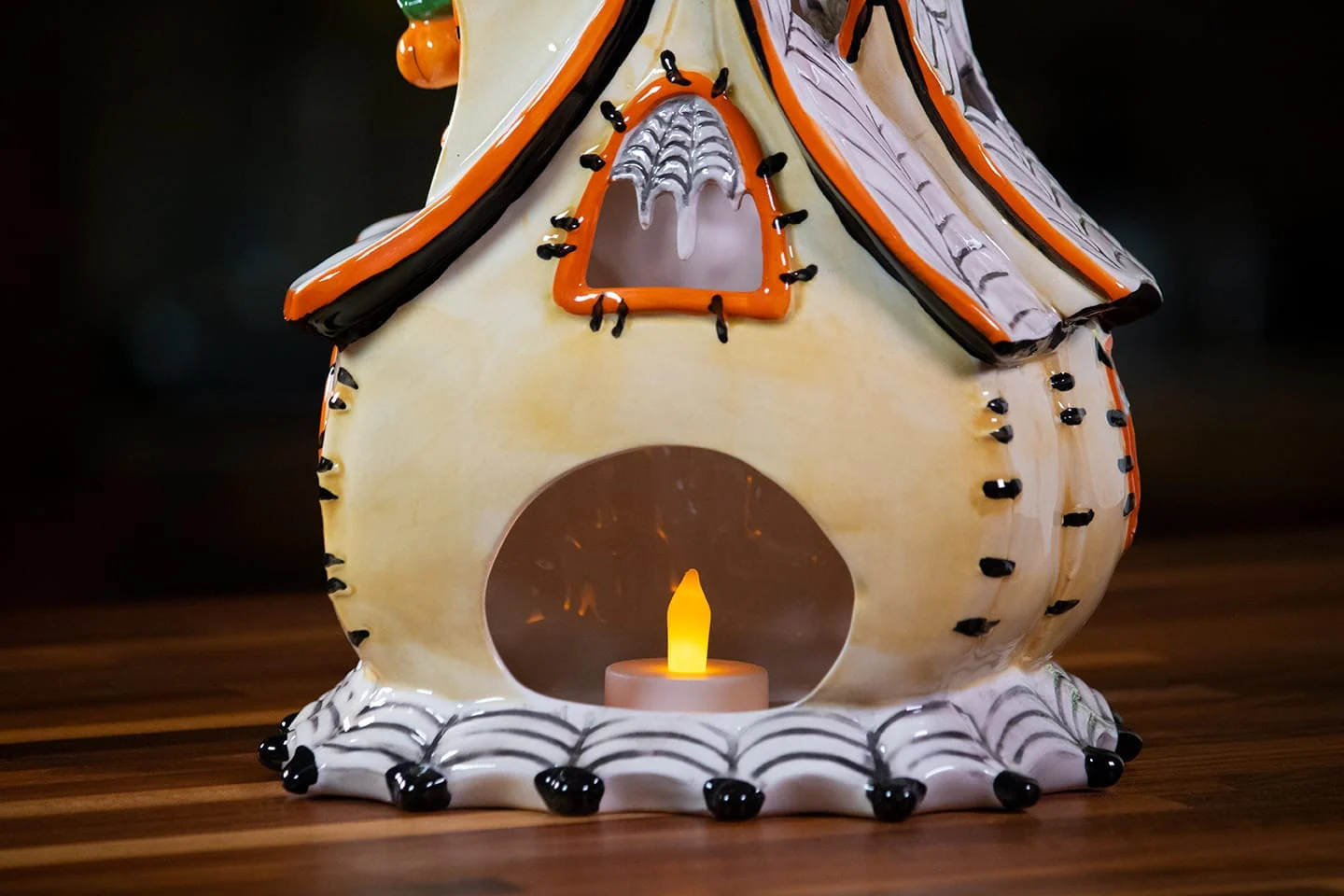Clayworks Pumpkin Palace Candle House - Image 2