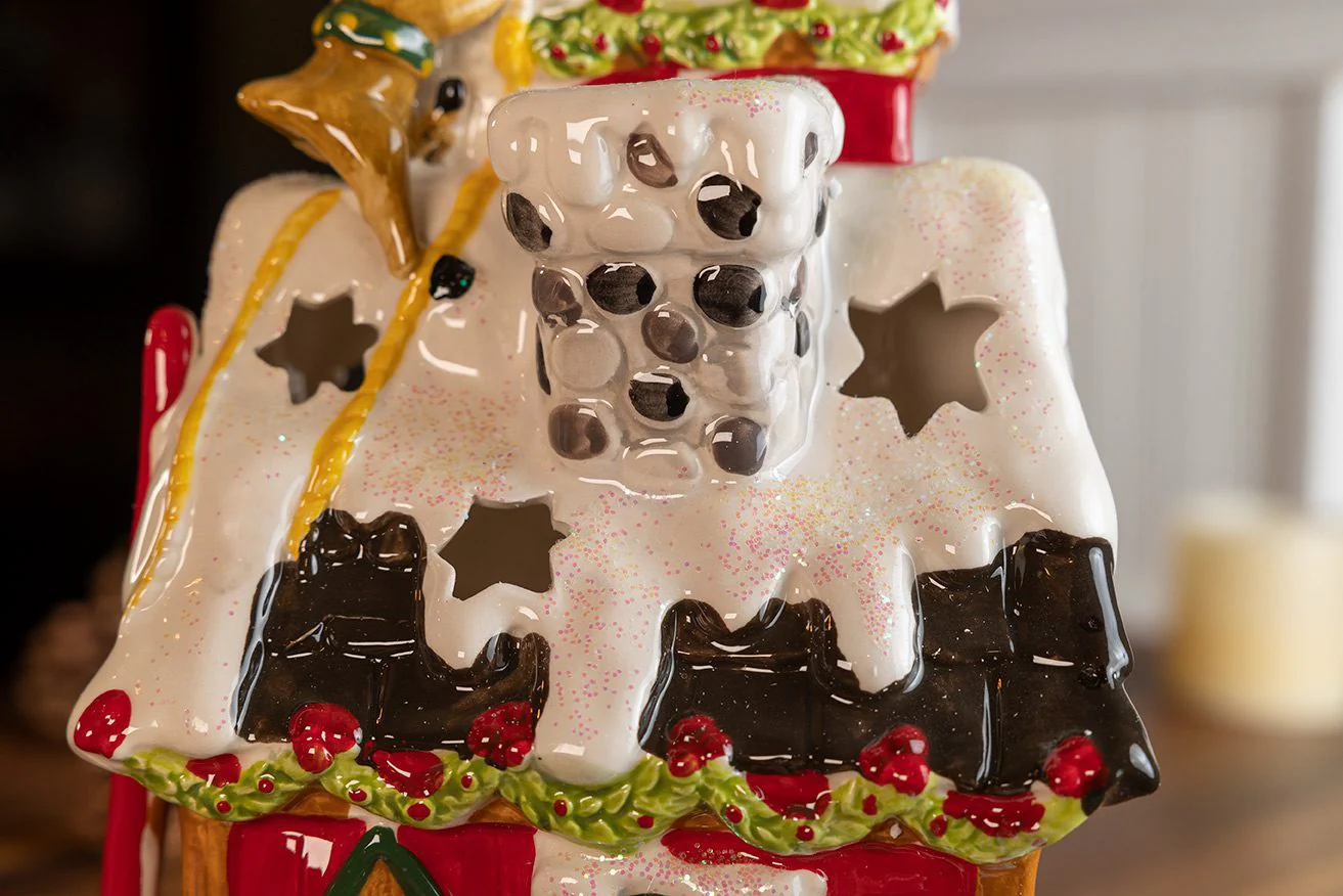ReindeerVille -  Chimney Training Candle House - Image 4