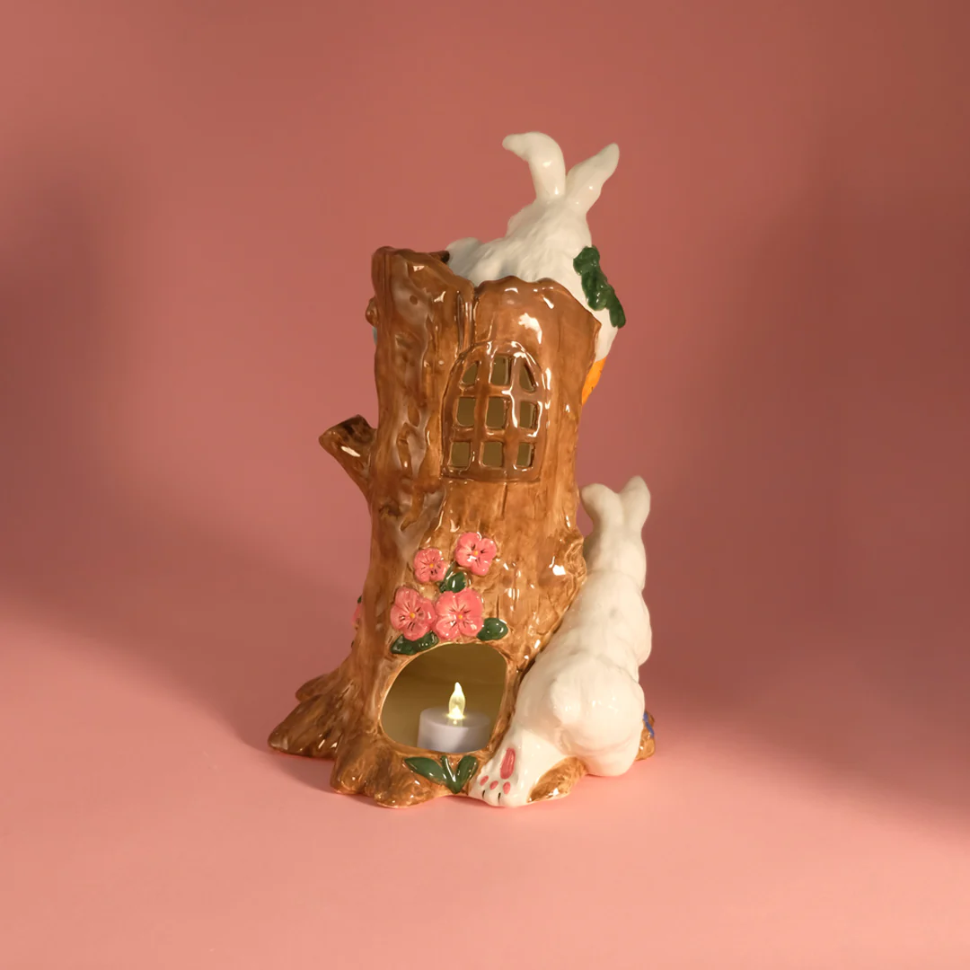 Cottontail Corners Candle House - Image 4