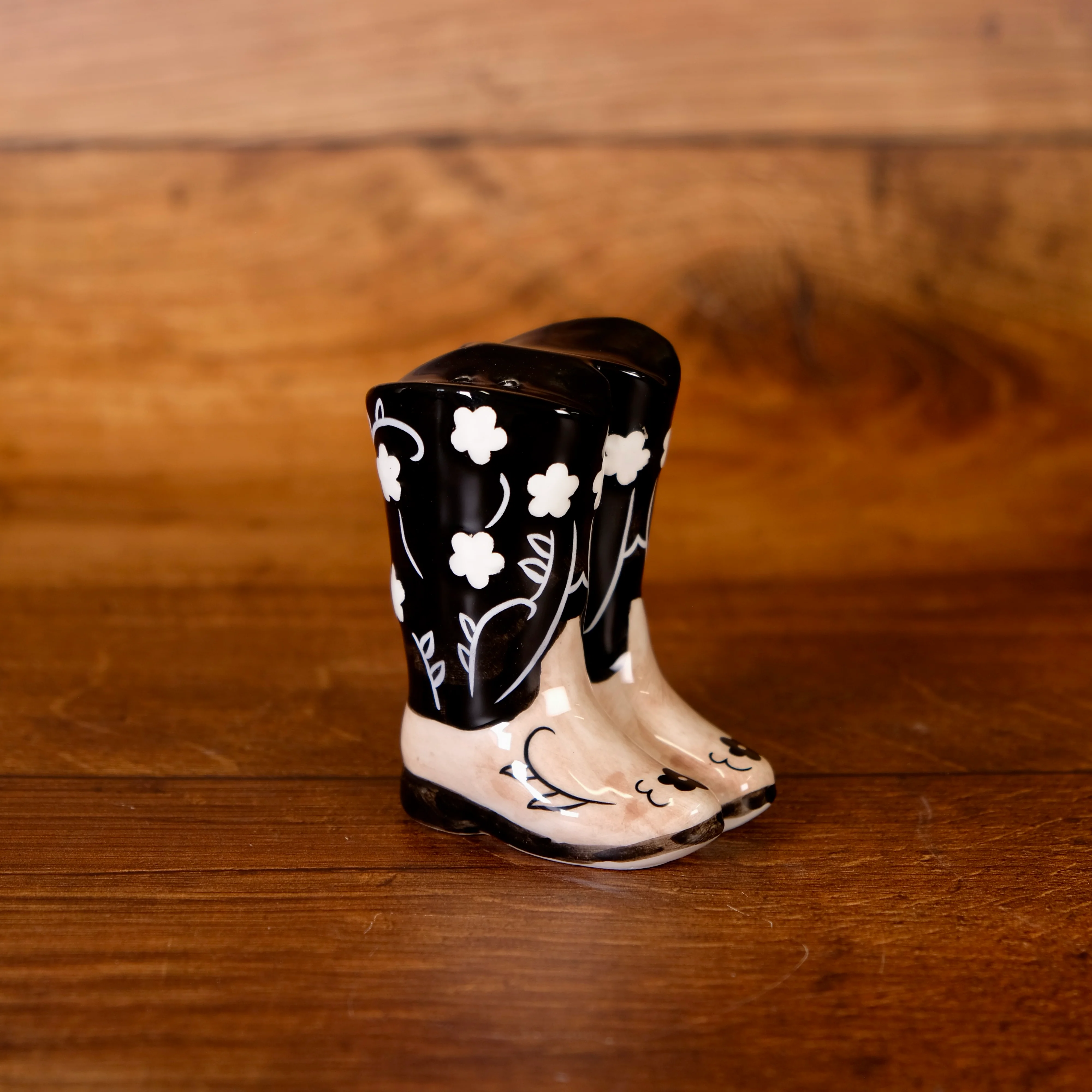 COWBOY HAT AND BOOTS S&P SET - Image 3