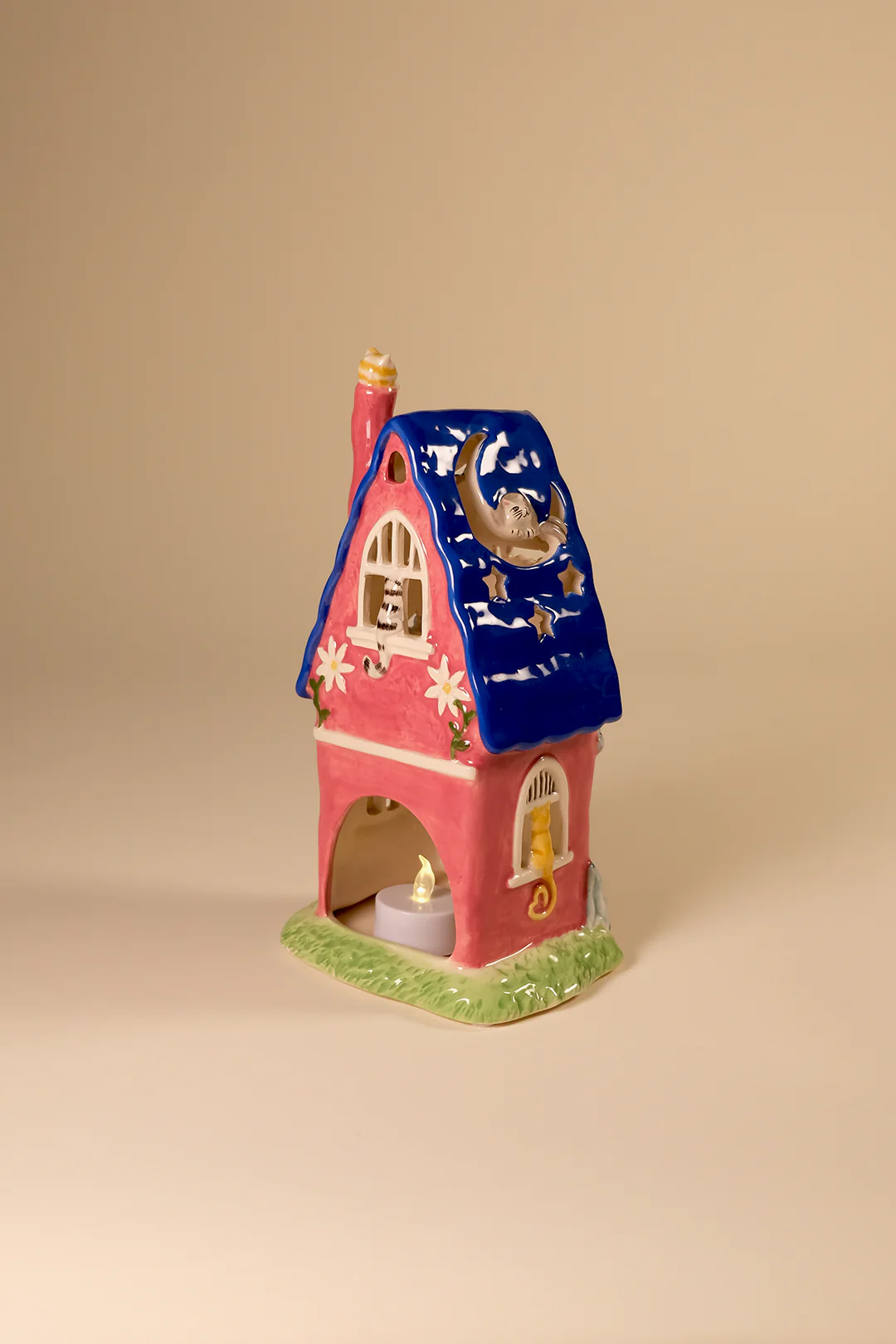 Crazy Cat Lady Candle House - Image 3