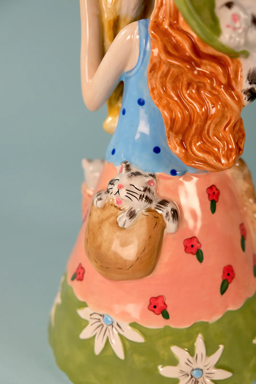 Crazy Cat Lady Figurine - Image 10