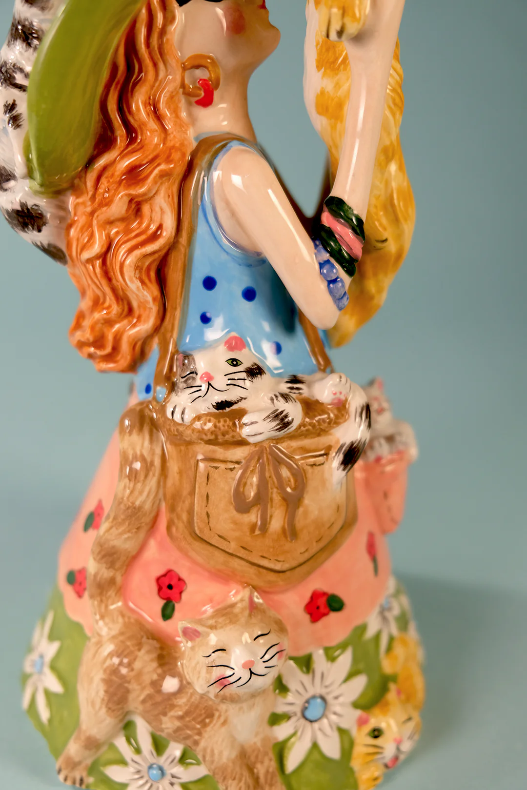 Crazy Cat Lady Figurine - Image 8