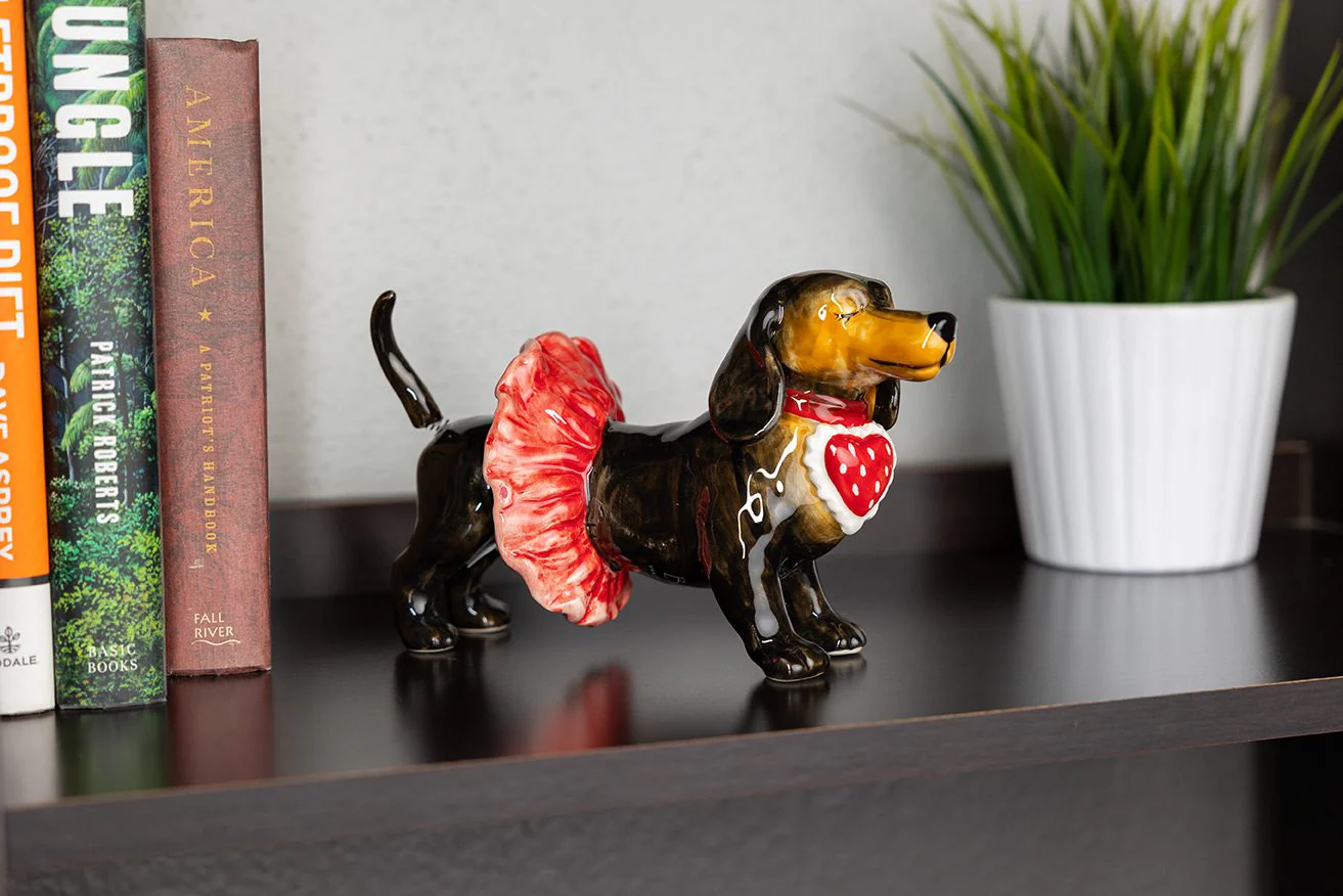 Dachshund Tutu Figurine - Image 8