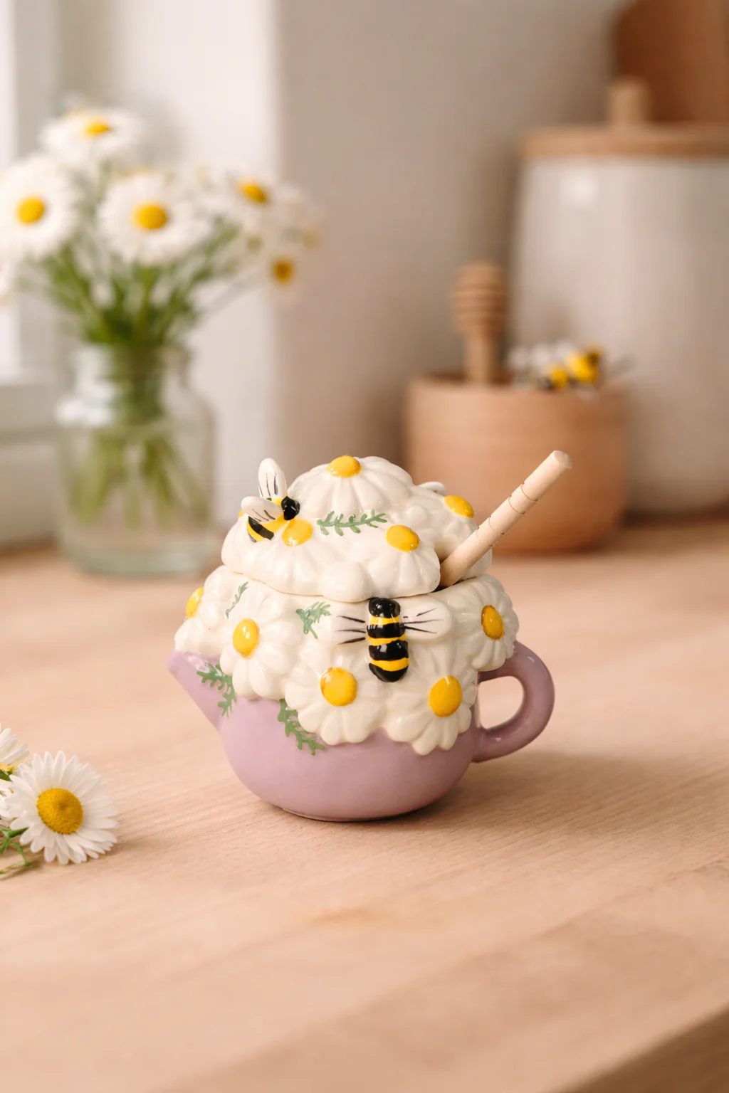 Daisy and Bee Honey Pot - Image 2