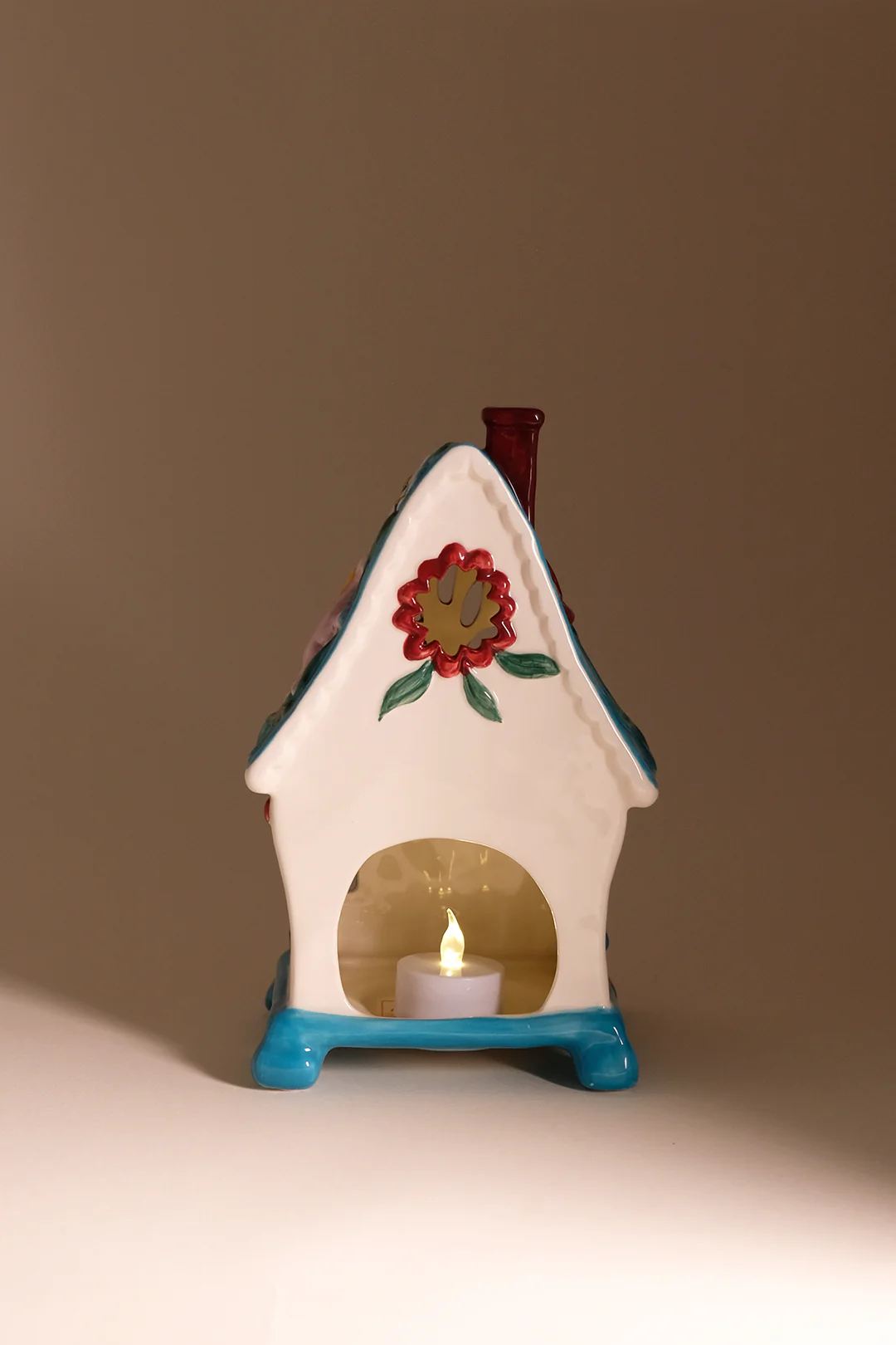 Daisy and Rabbit Candle House - Image 4