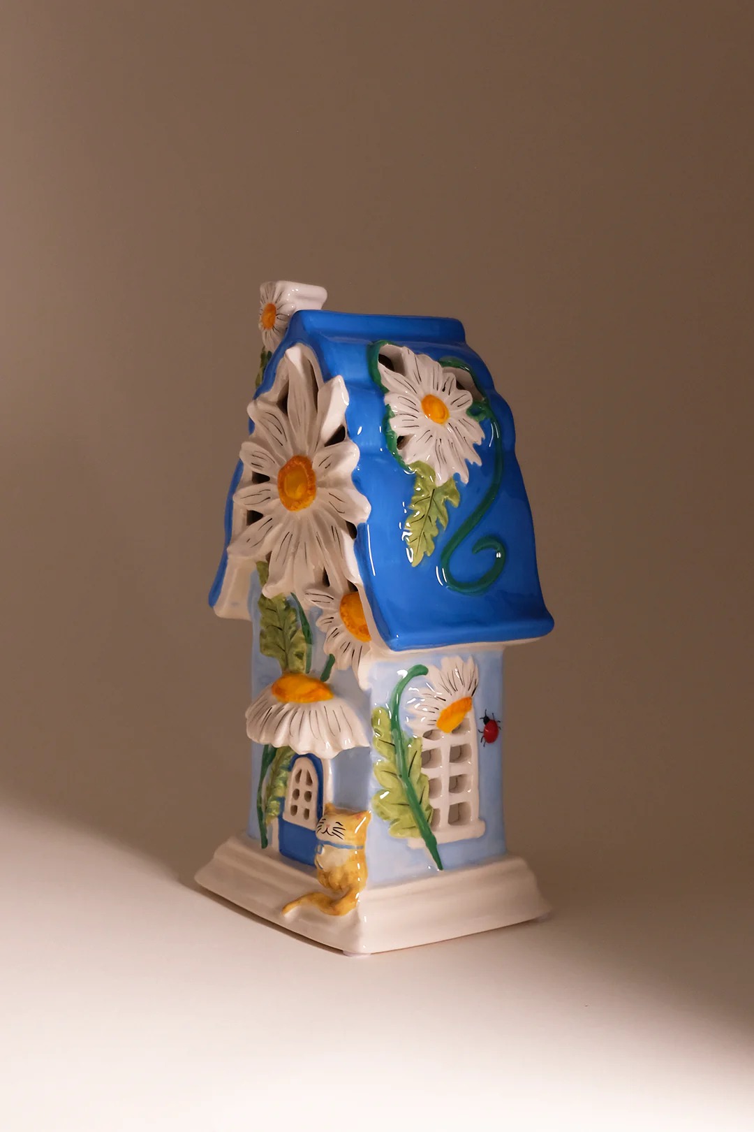 Daisy Garden Candle House - Image 3