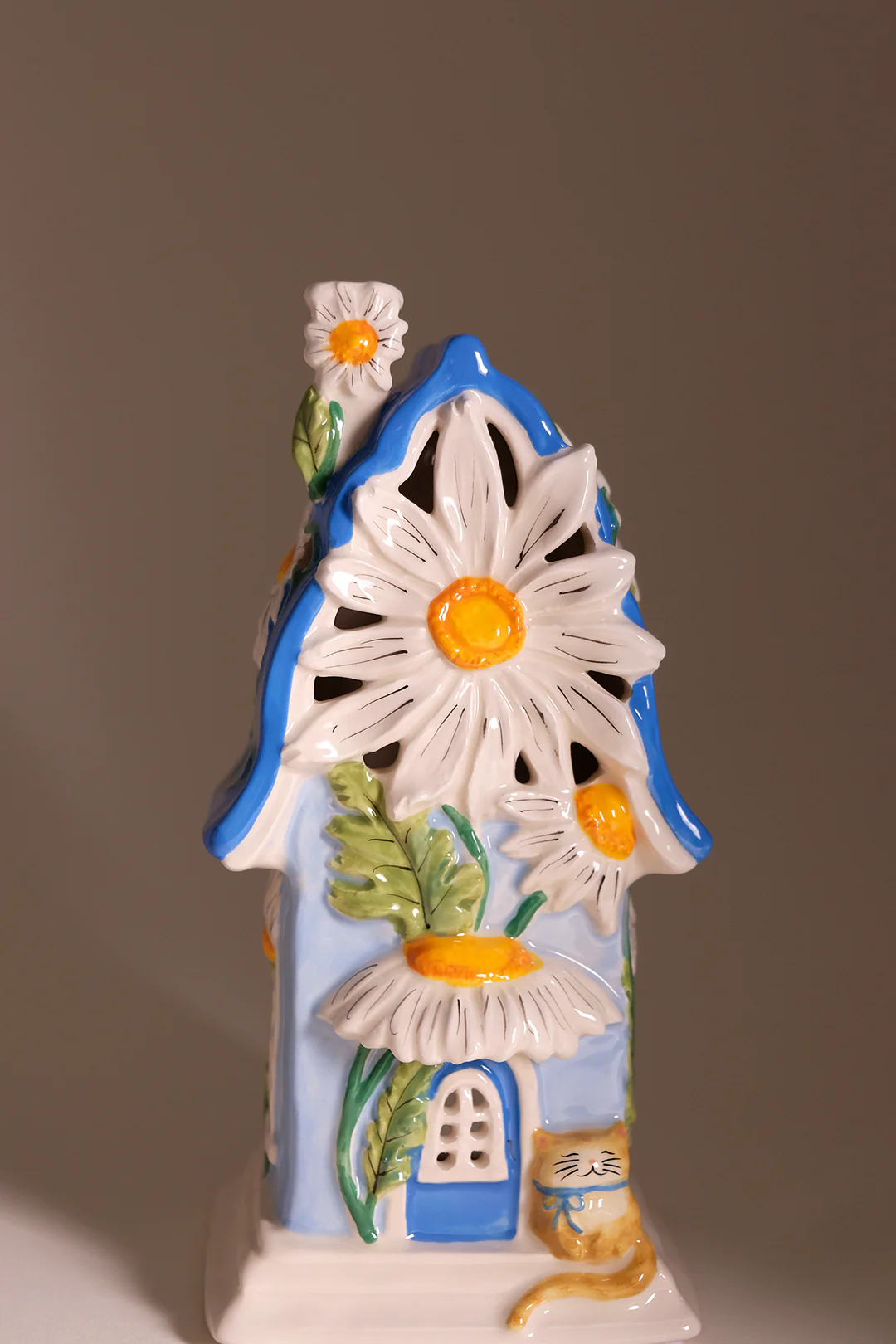 Daisy Garden Candle House - Image 6