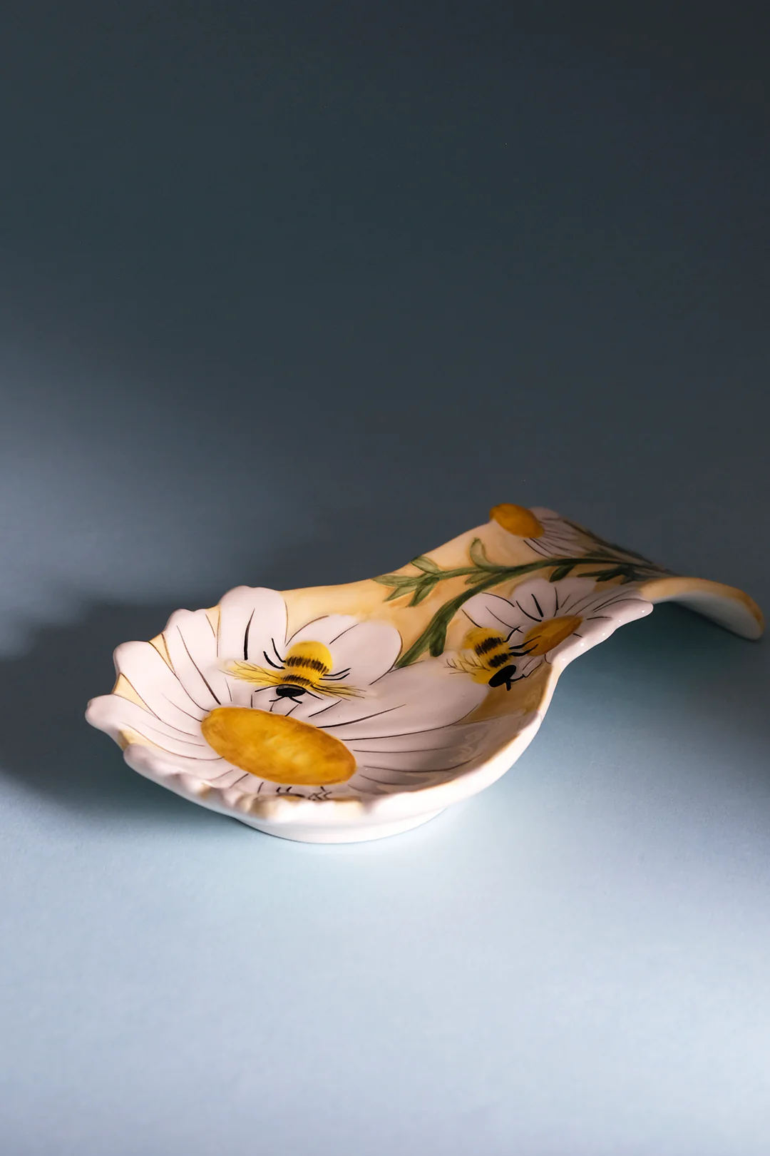 Flower and Honey Bee Spoon Rest - Image 2