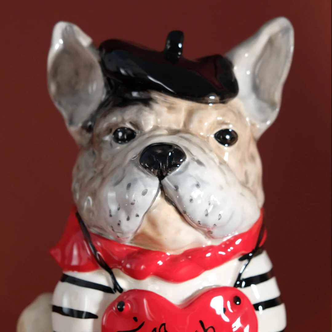 Free French Kisses Bulldog Figurine - Image 5