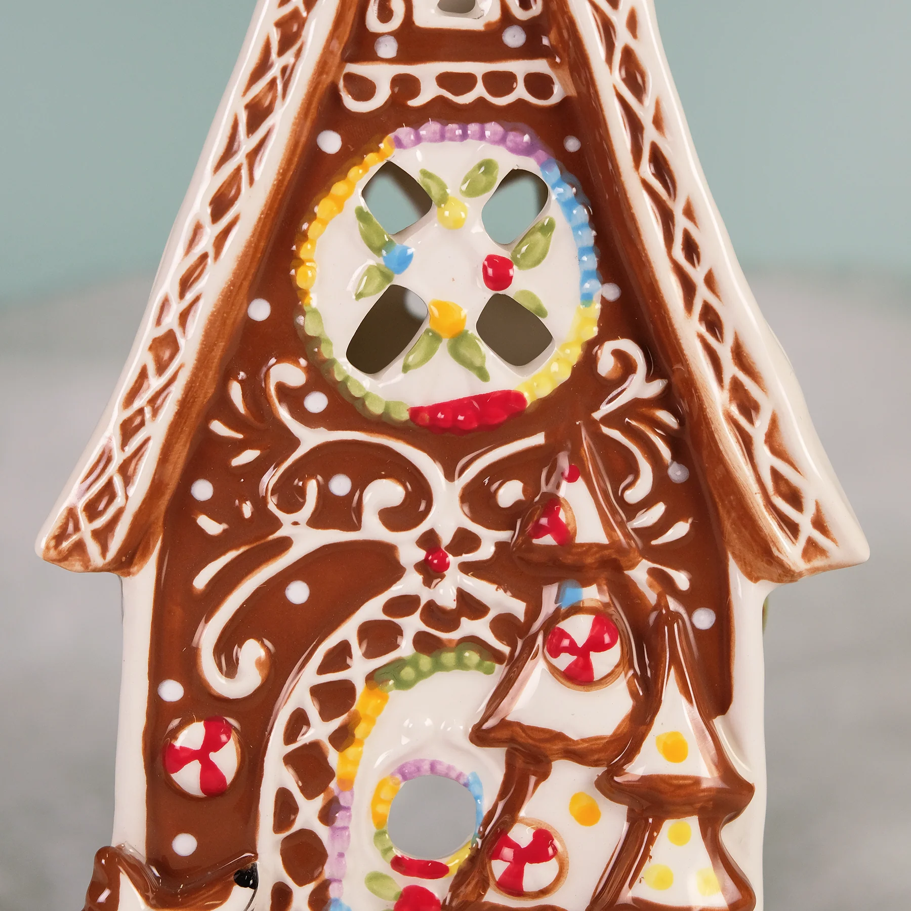 Gingerbread Candle House - Image 2