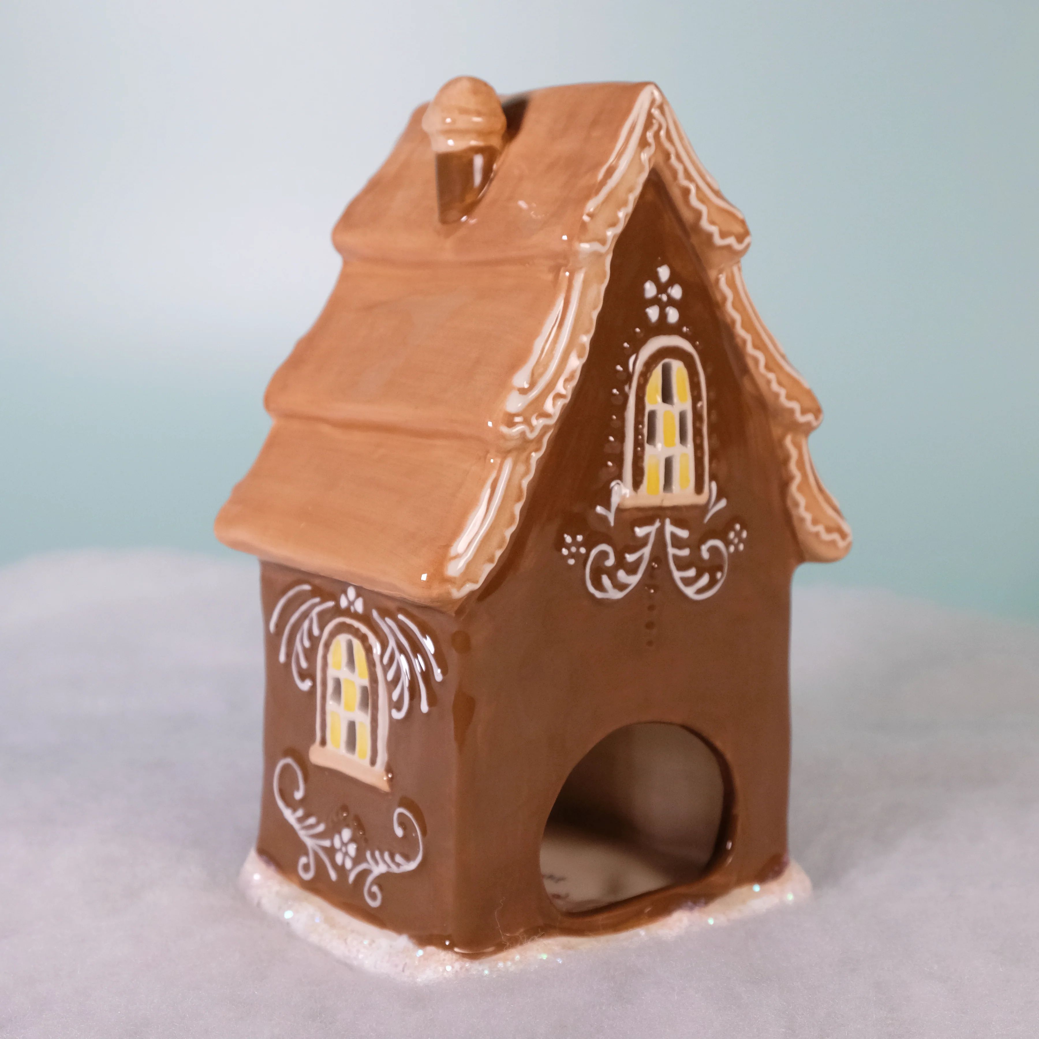 Gingerbread Candle House - Image 3