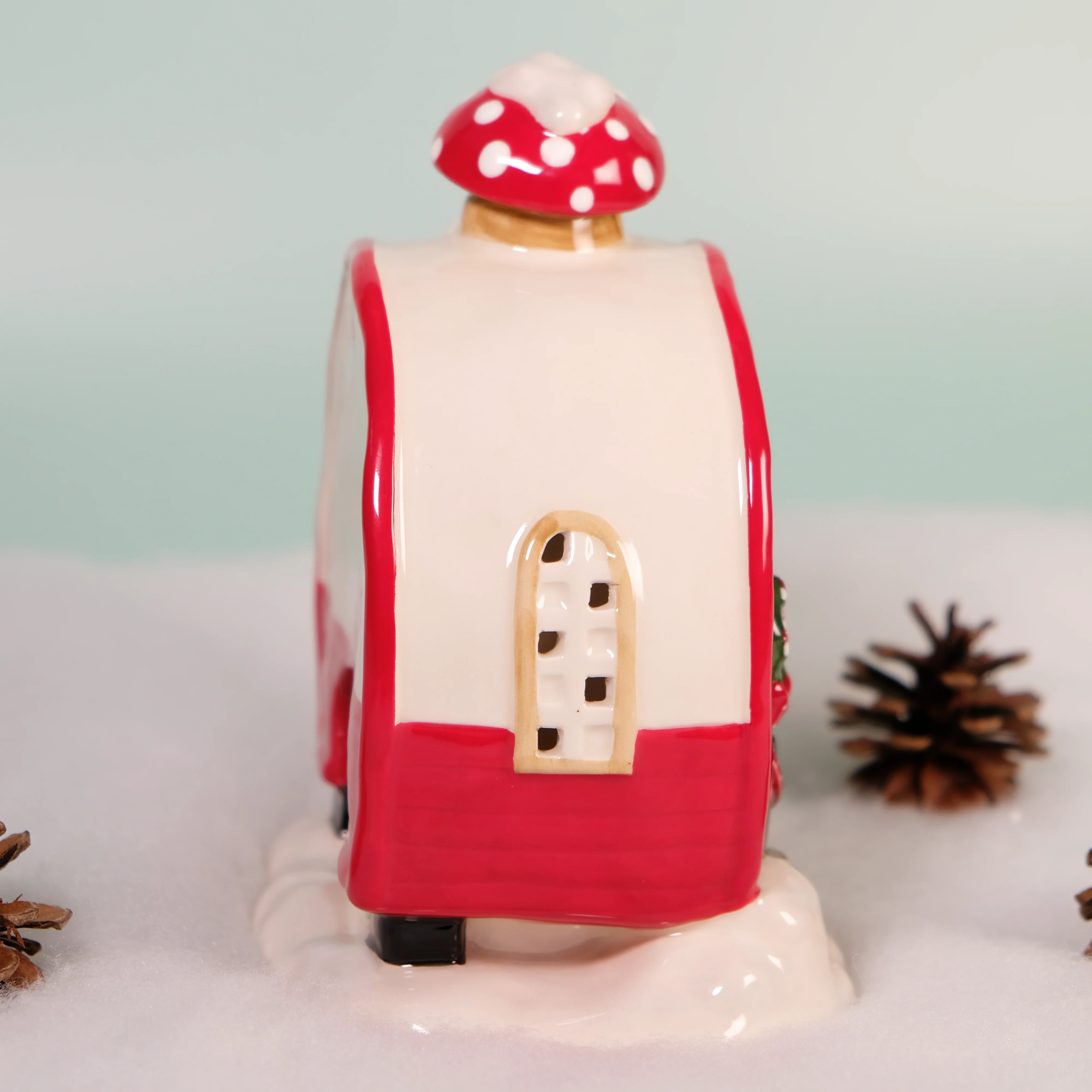 Gnomeville Hot Chocolate Tealight Holder - Image 10