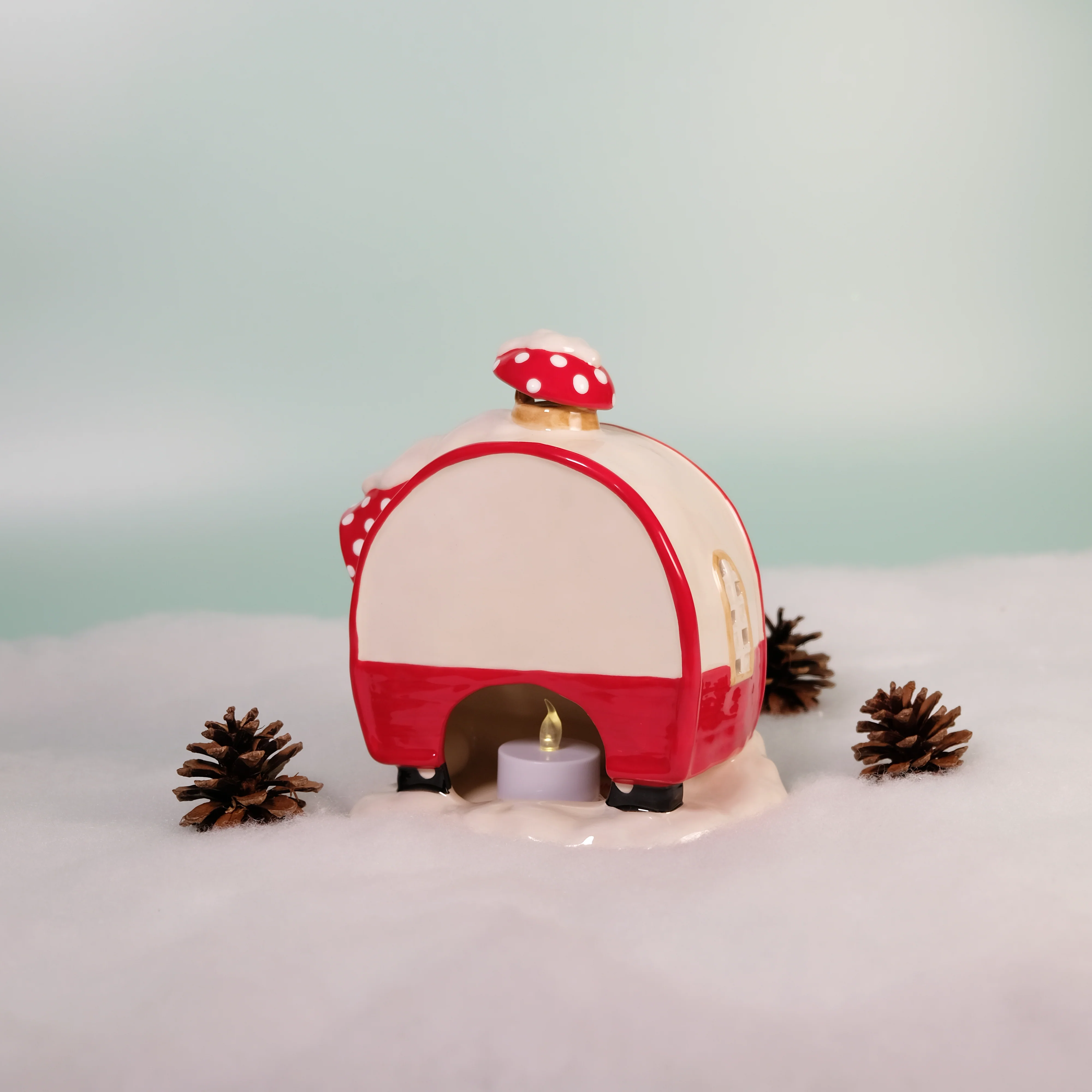 Gnomeville Hot Chocolate Tealight Holder - Image 5