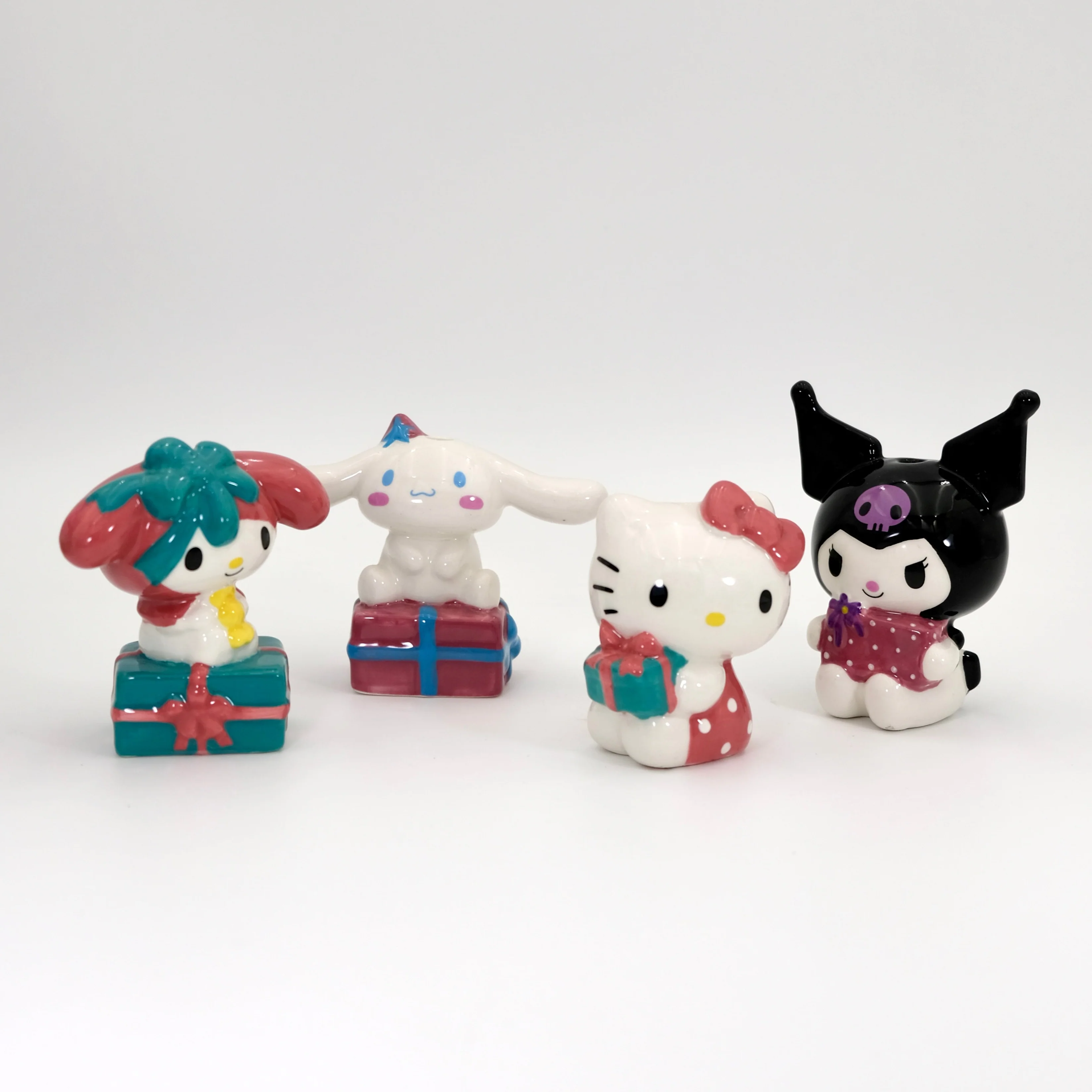 Hello Kitty and Friends Birthday Candle Holder 4 Pcs Set