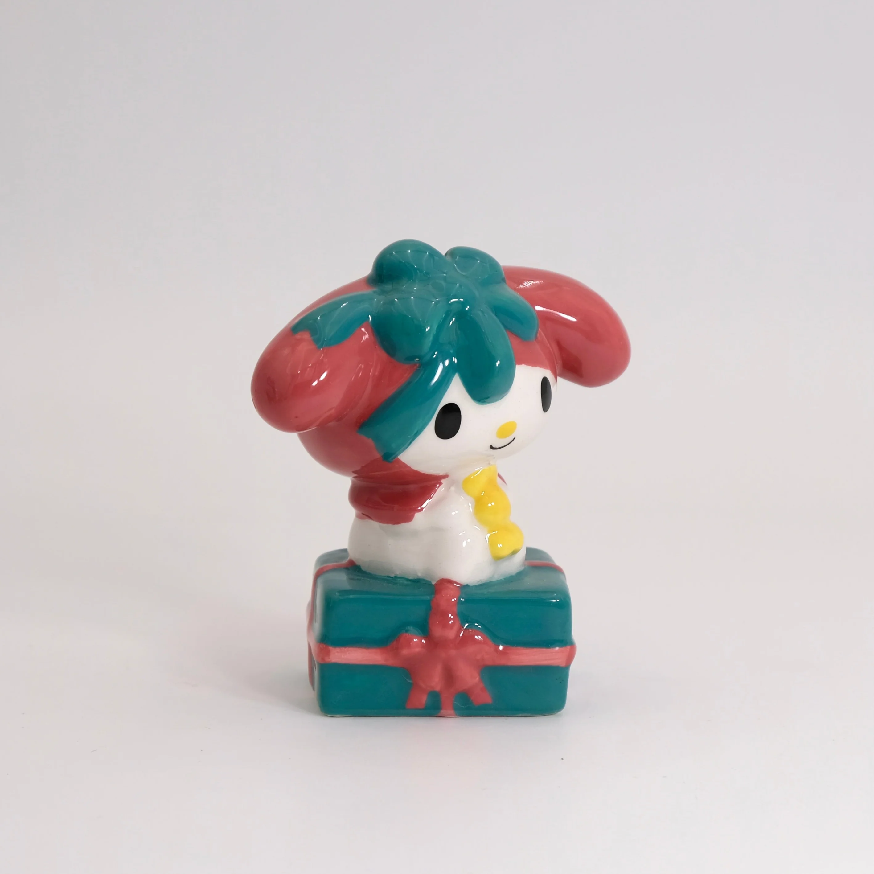 Hello Kitty and Friends Birthday Candle Holder 4 Pcs Set - Image 3