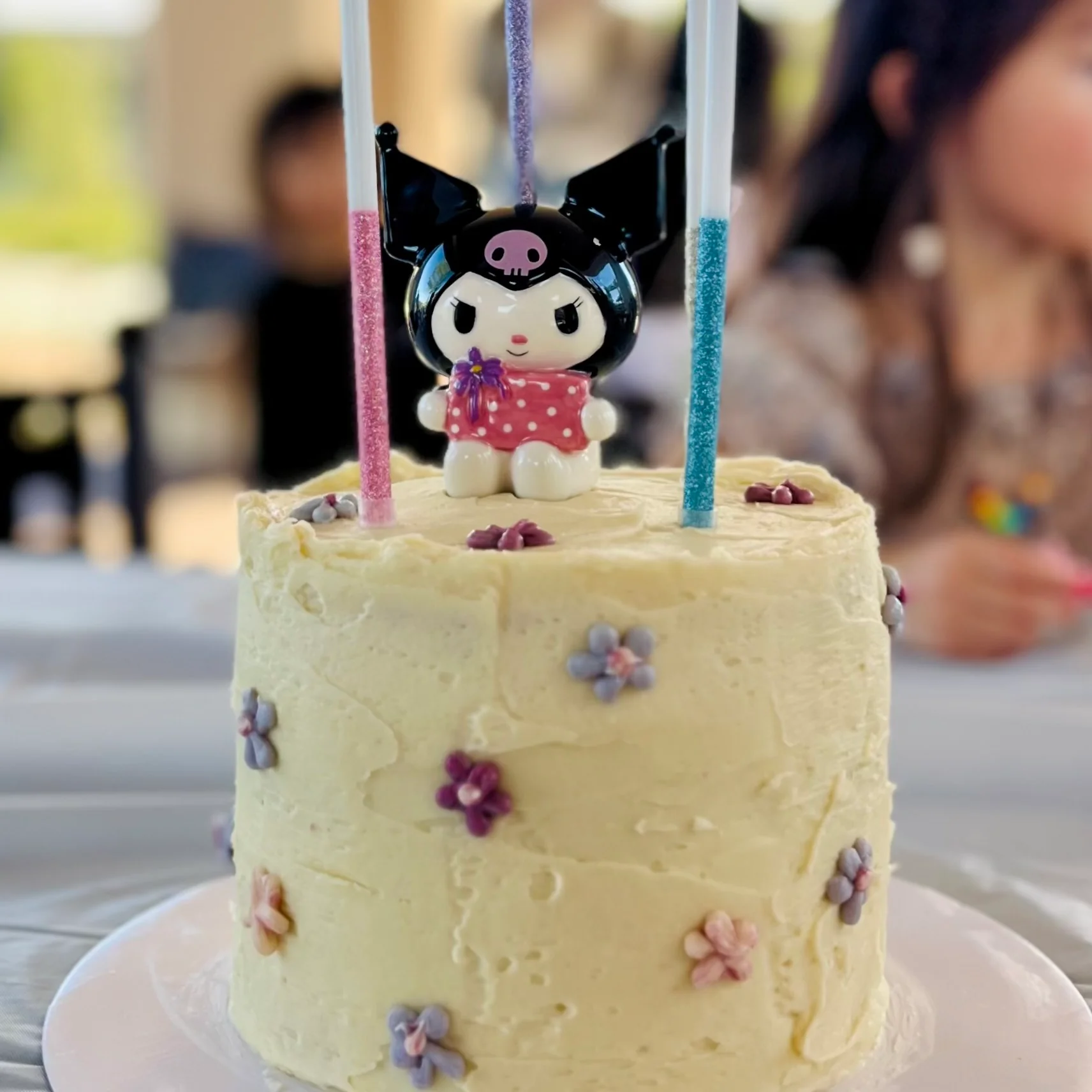 Hello Kitty and Friends Birthday Candle Holder 4 Pcs Set - Image 8