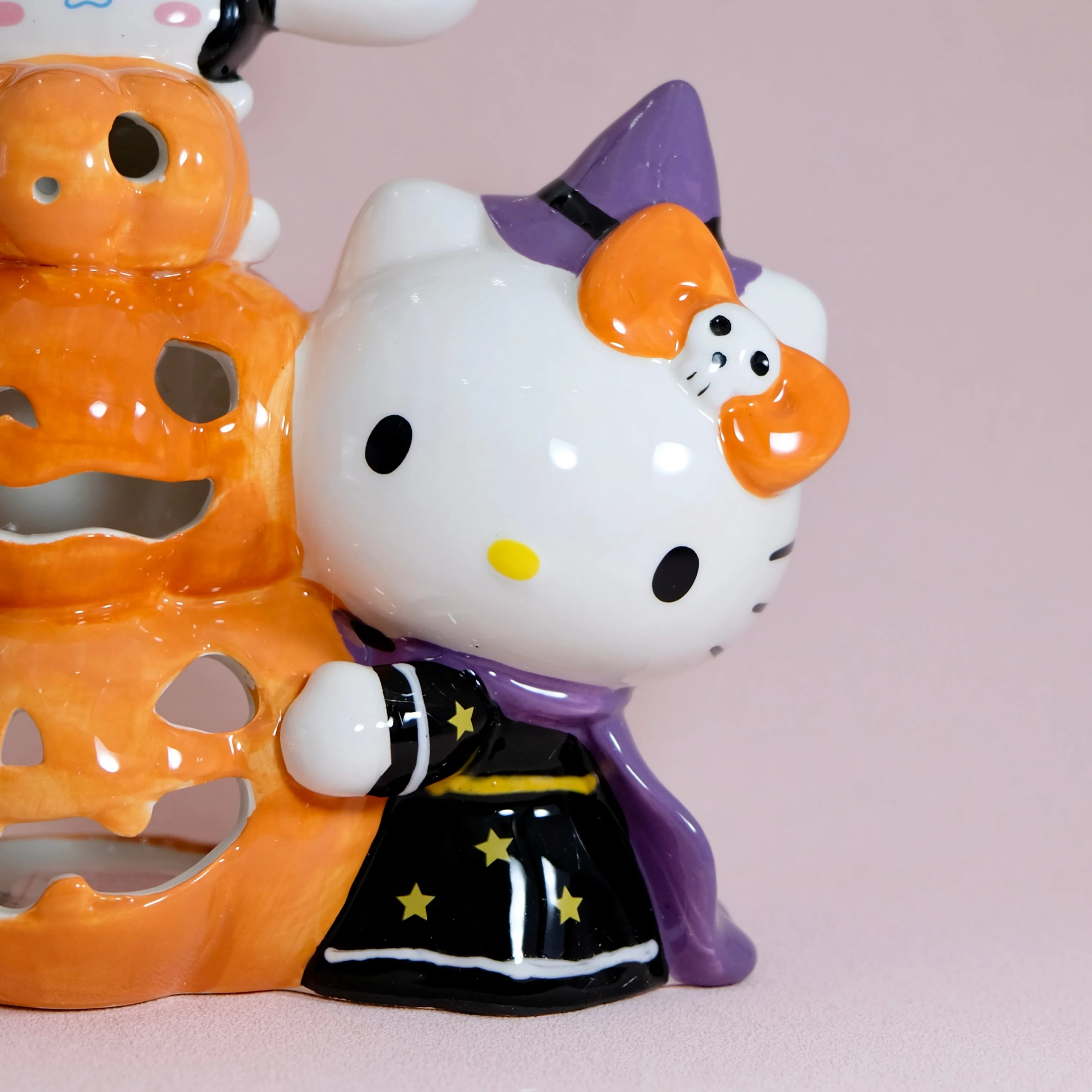 Hello Kitty and Cinnamoroll Haunted Heights Candle House - Image 6