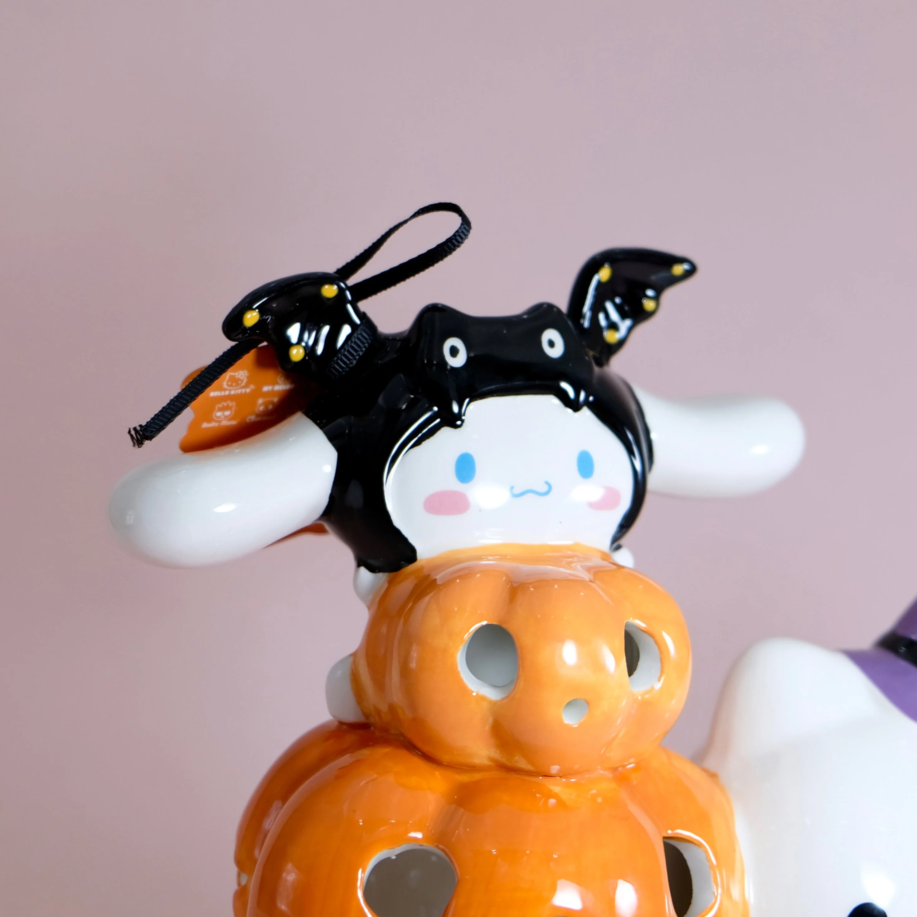 Hello Kitty and Cinnamoroll Haunted Heights Candle House - Image 7