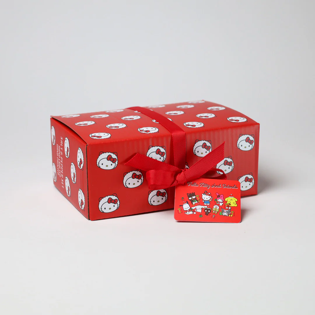 Hello Kitty and Sled Salt & Pepper Set - Image 4