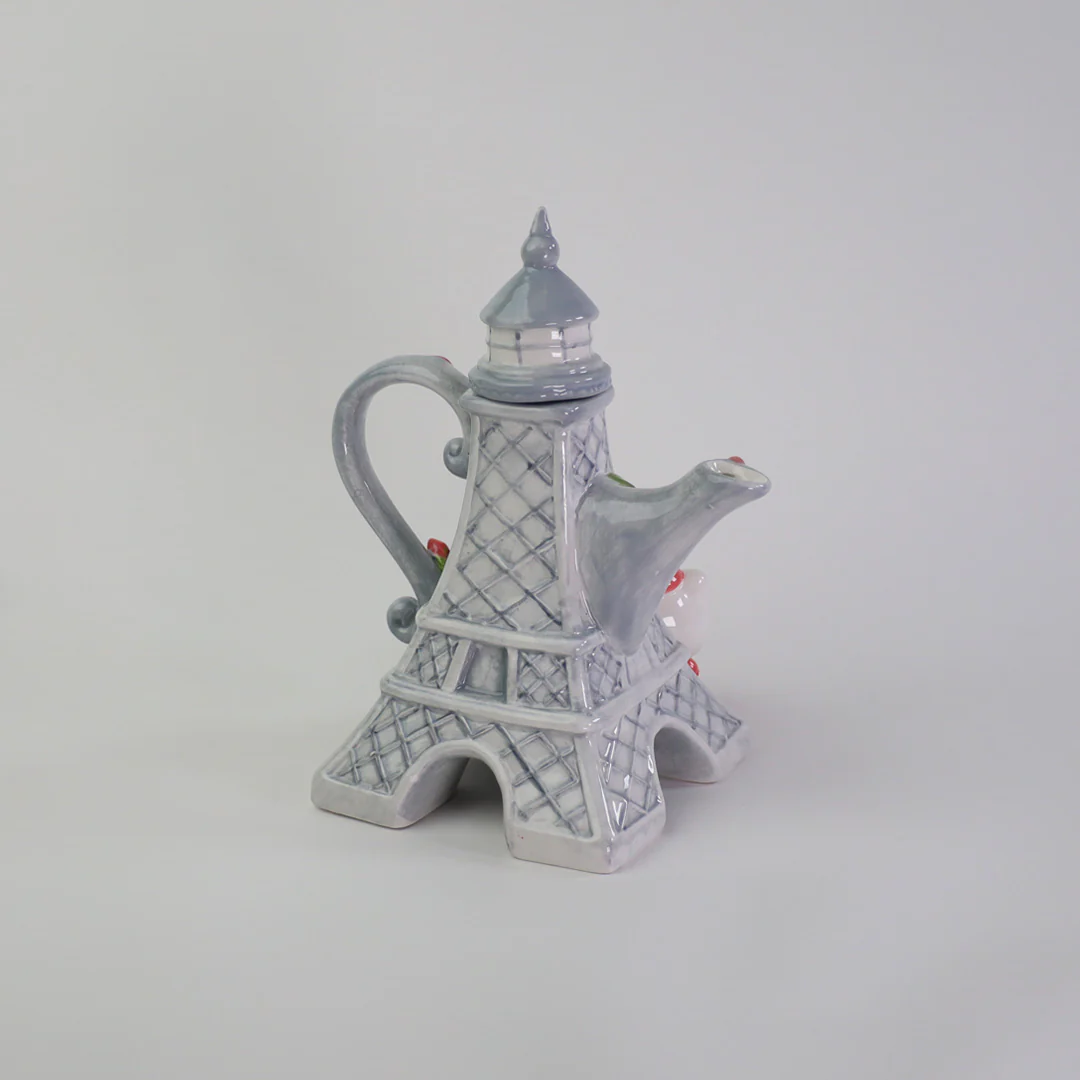 Hello Kitty Bonjour Paris Teapot - Image 2