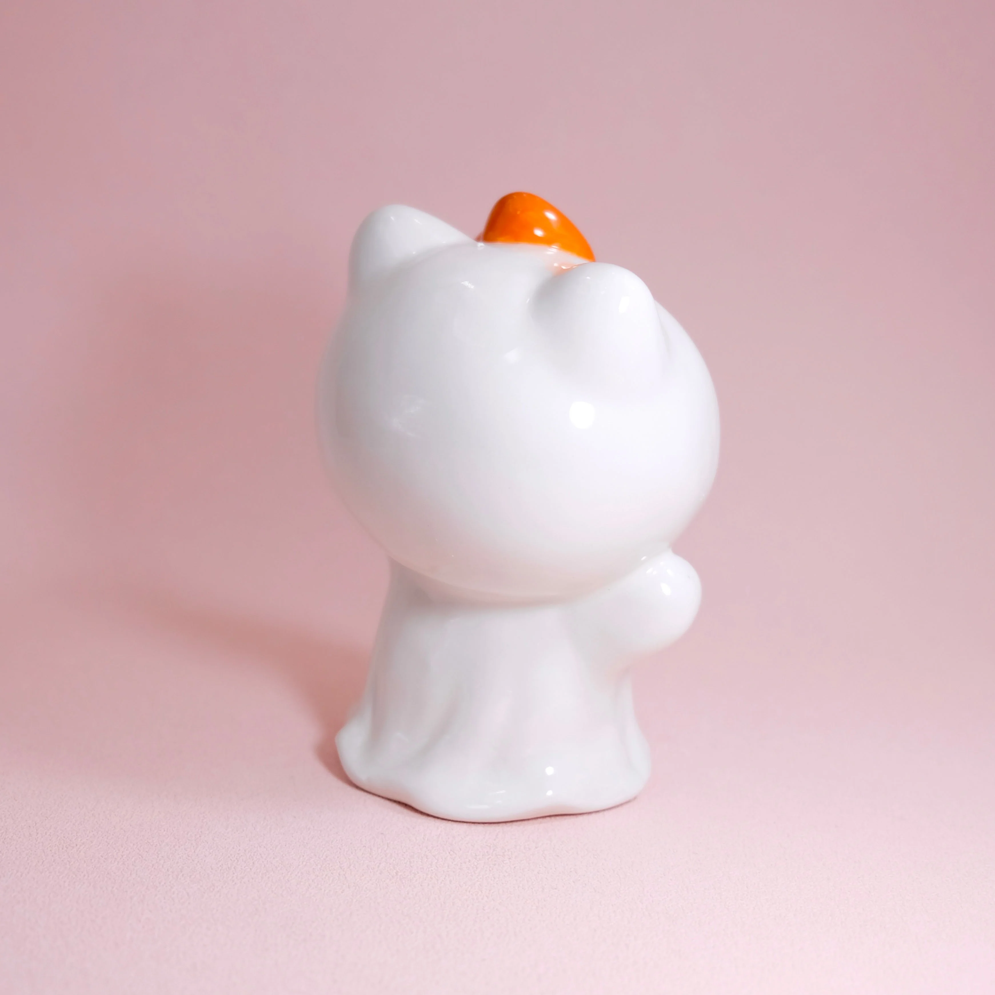 Hello Kitty Boo Banner Figurine - Image 5