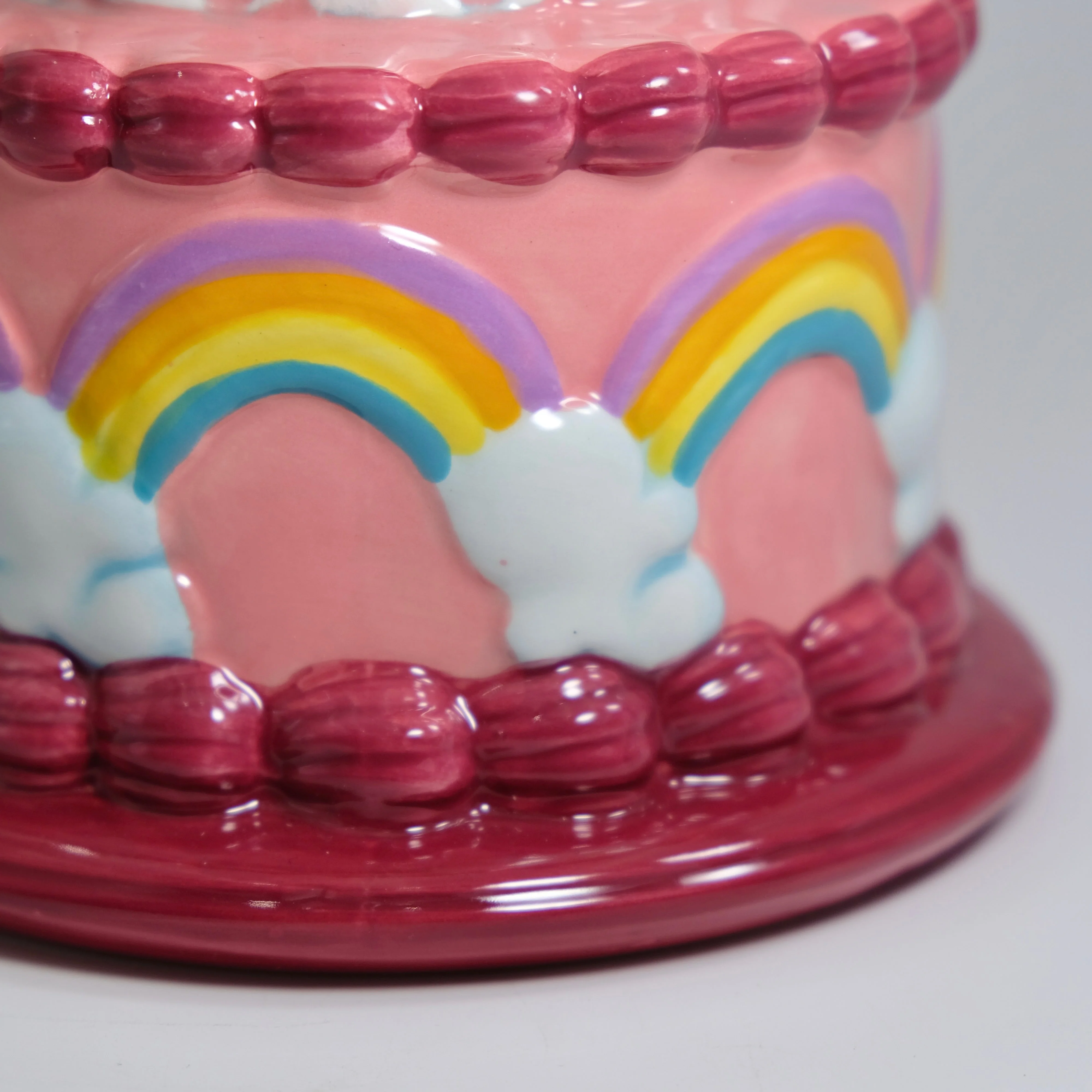 Hello Kitty Cake Bank - Image 9