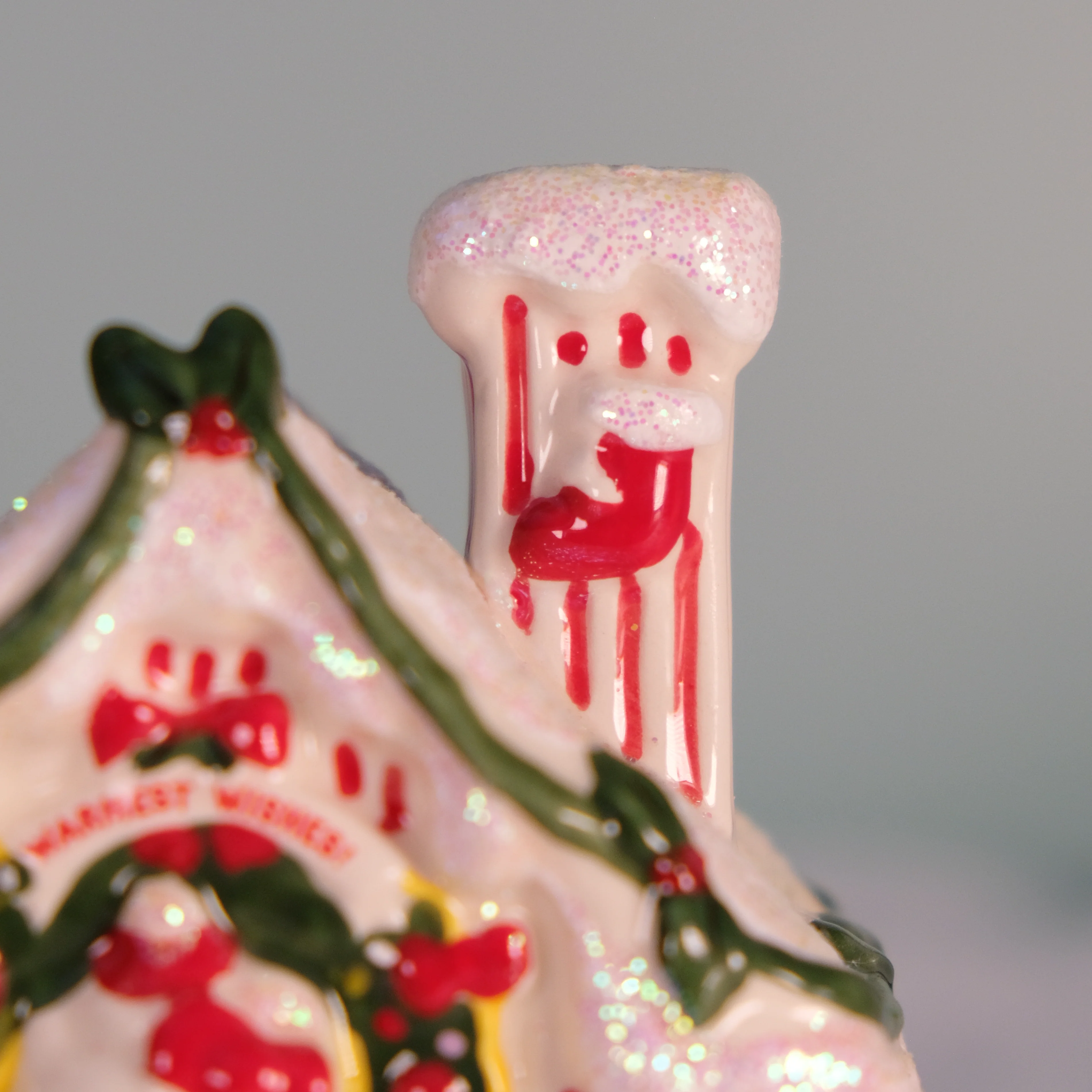 HELLO KITTY CHRISTMAS CANDLE HOUSE - Image 6