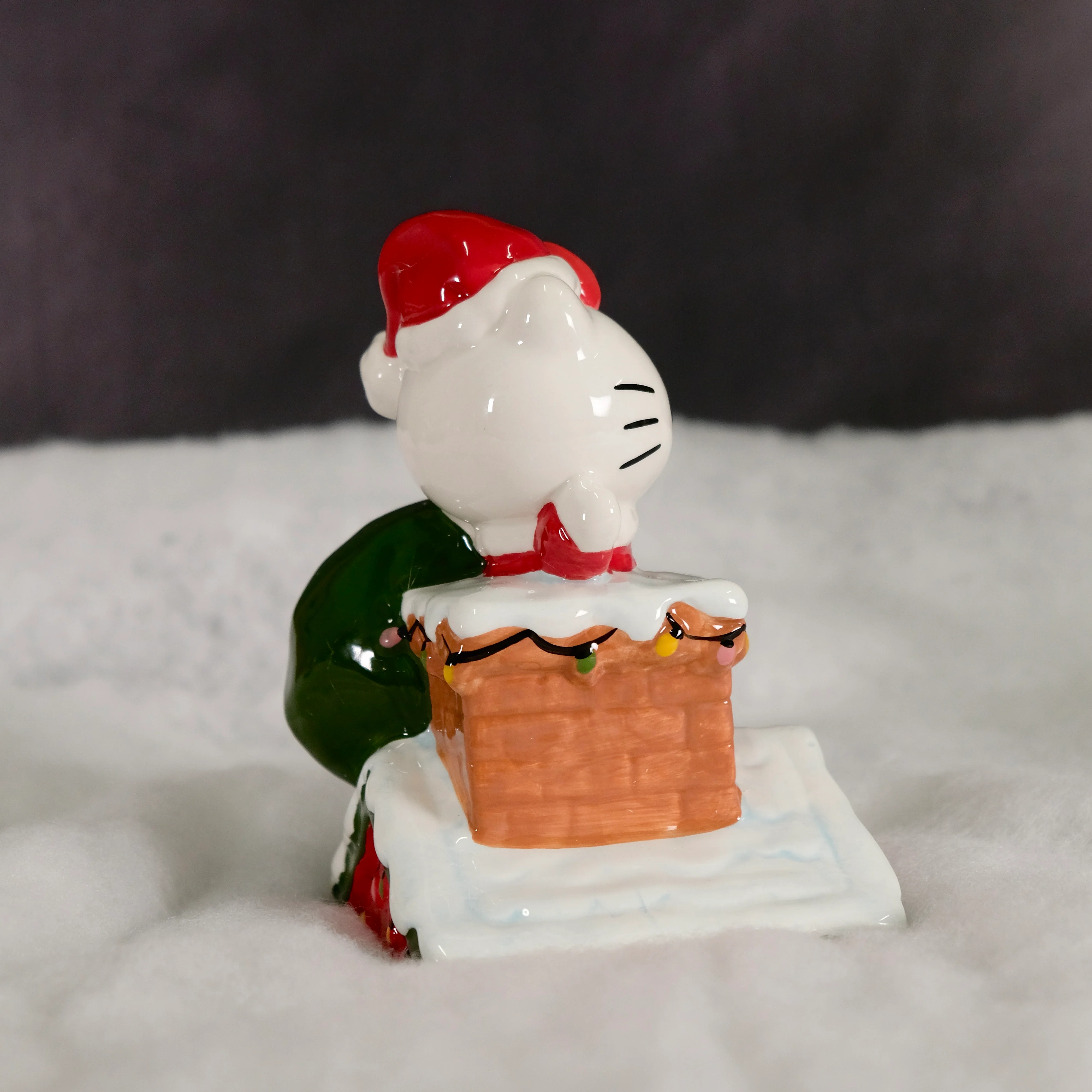 HELLO KITTY CHRISTMAS EVE FIGURINE - Image 5
