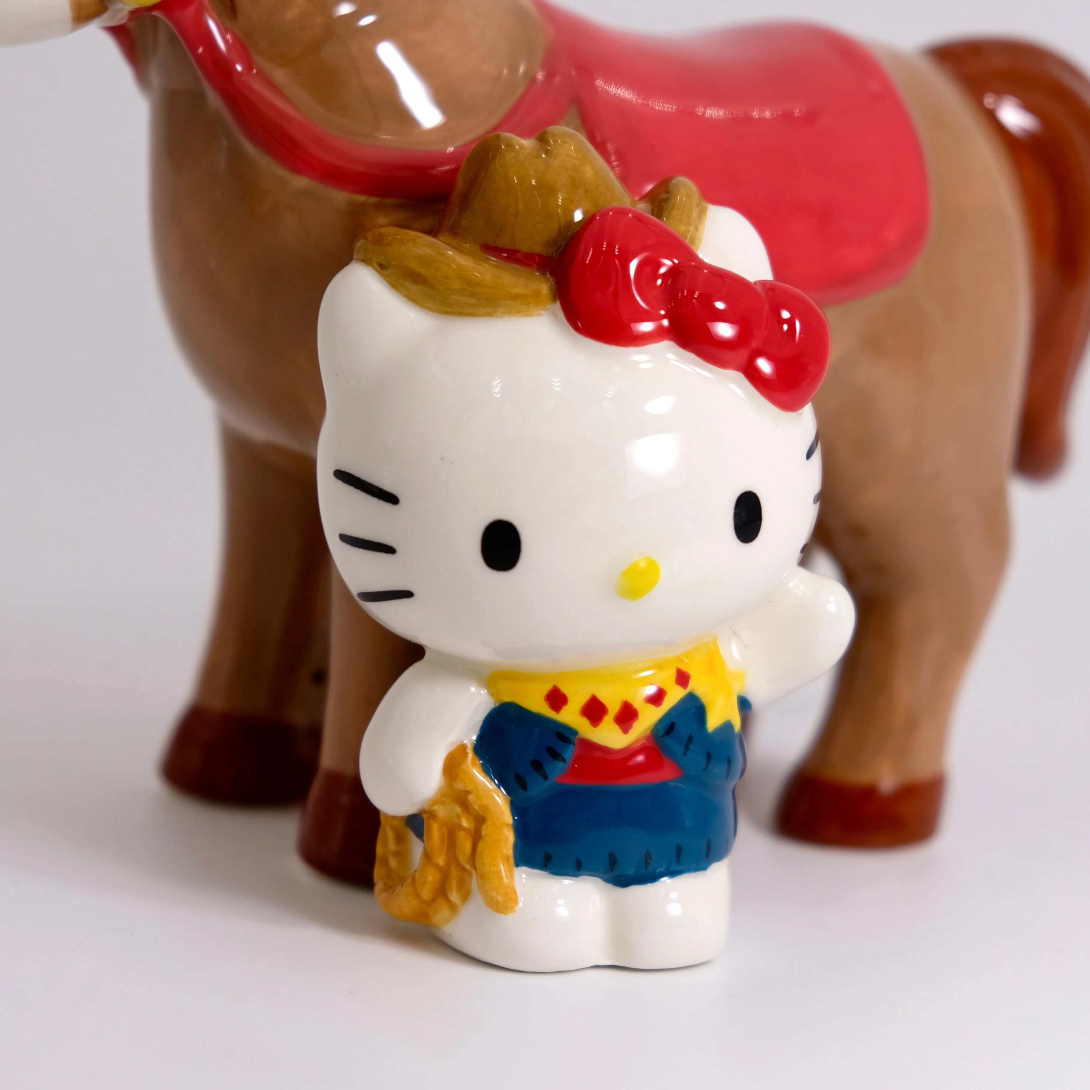 Hello Kitty Cowgirl Figurine - Image 4