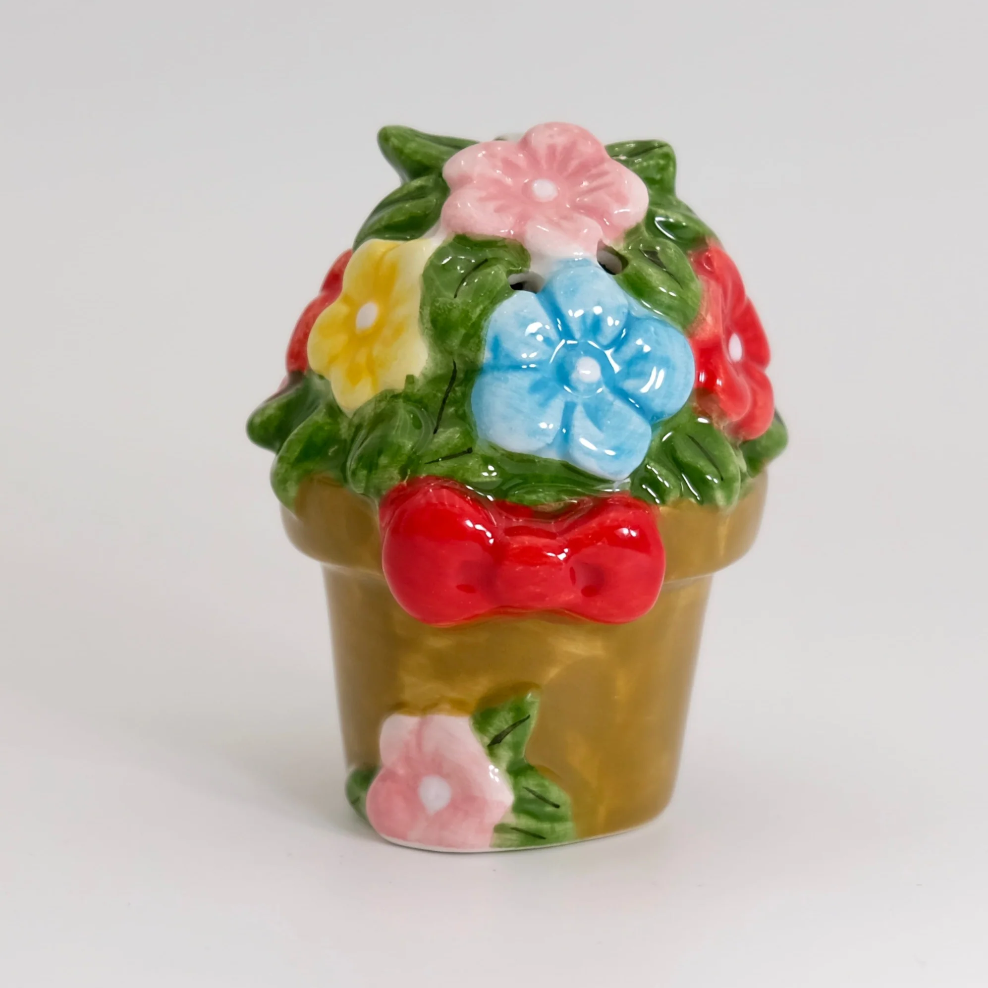 Hello Kitty Garden S&P Set - Image 4