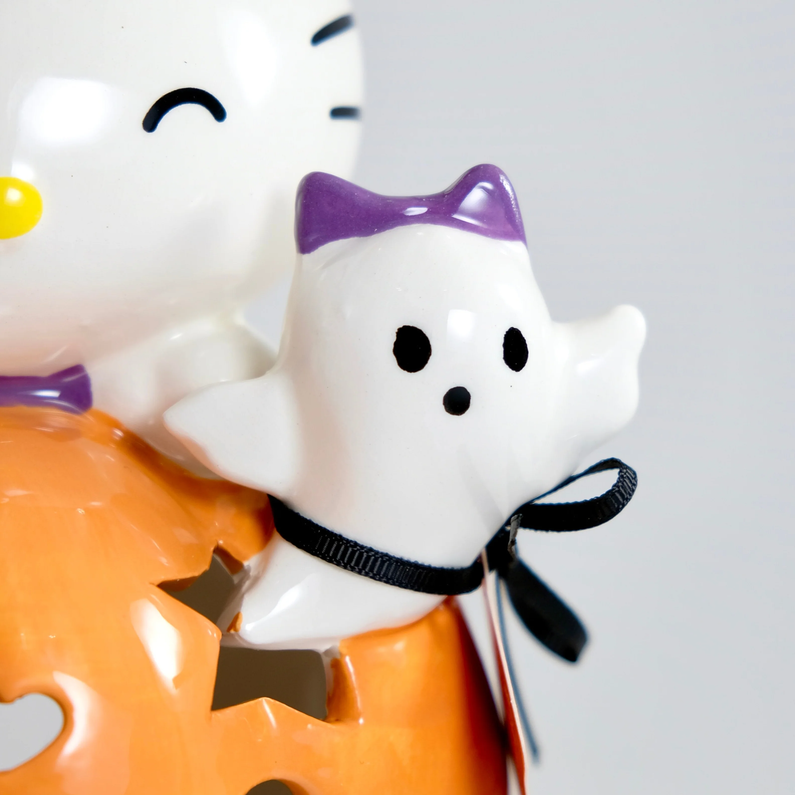 Hello Kitty & Ghost Candle House - Image 6