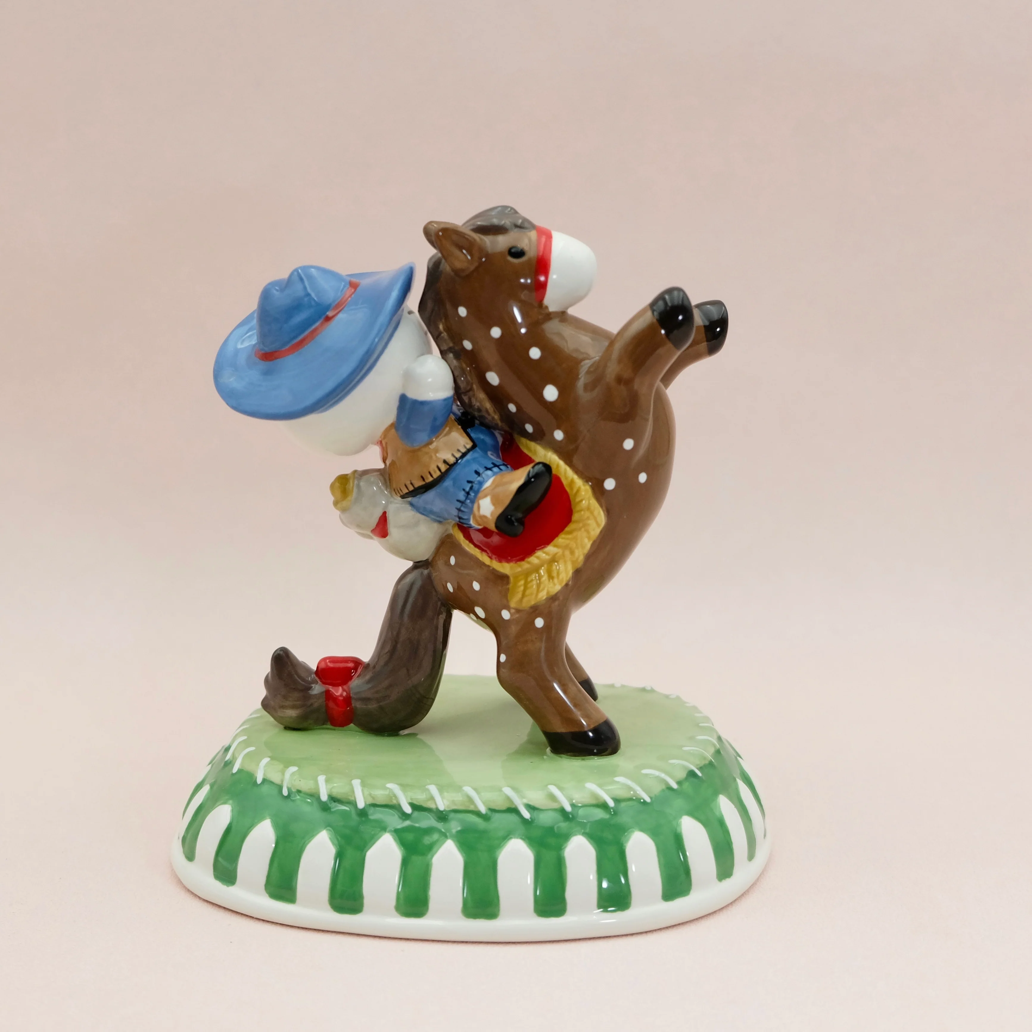 Hello Kitty Giddy Up Figurine - Image 2