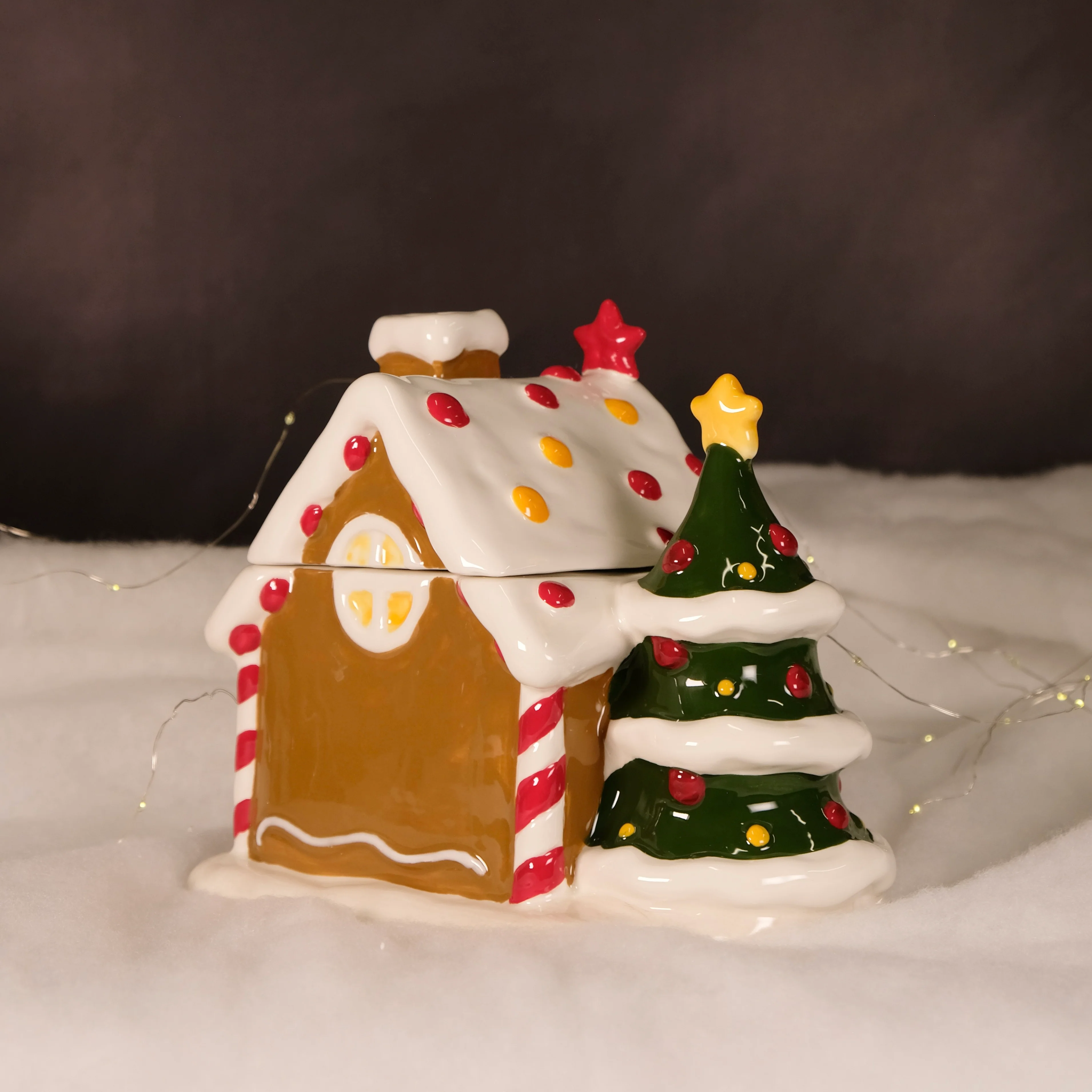 Hello Kitty Gingerbread Cookie Jar - Image 4